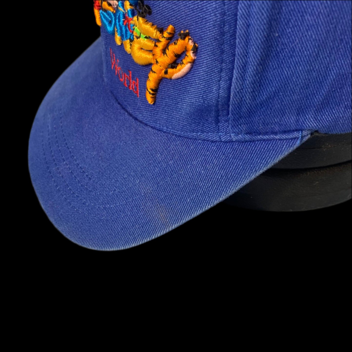 90s VTG Walt Disney World snap back - size OS