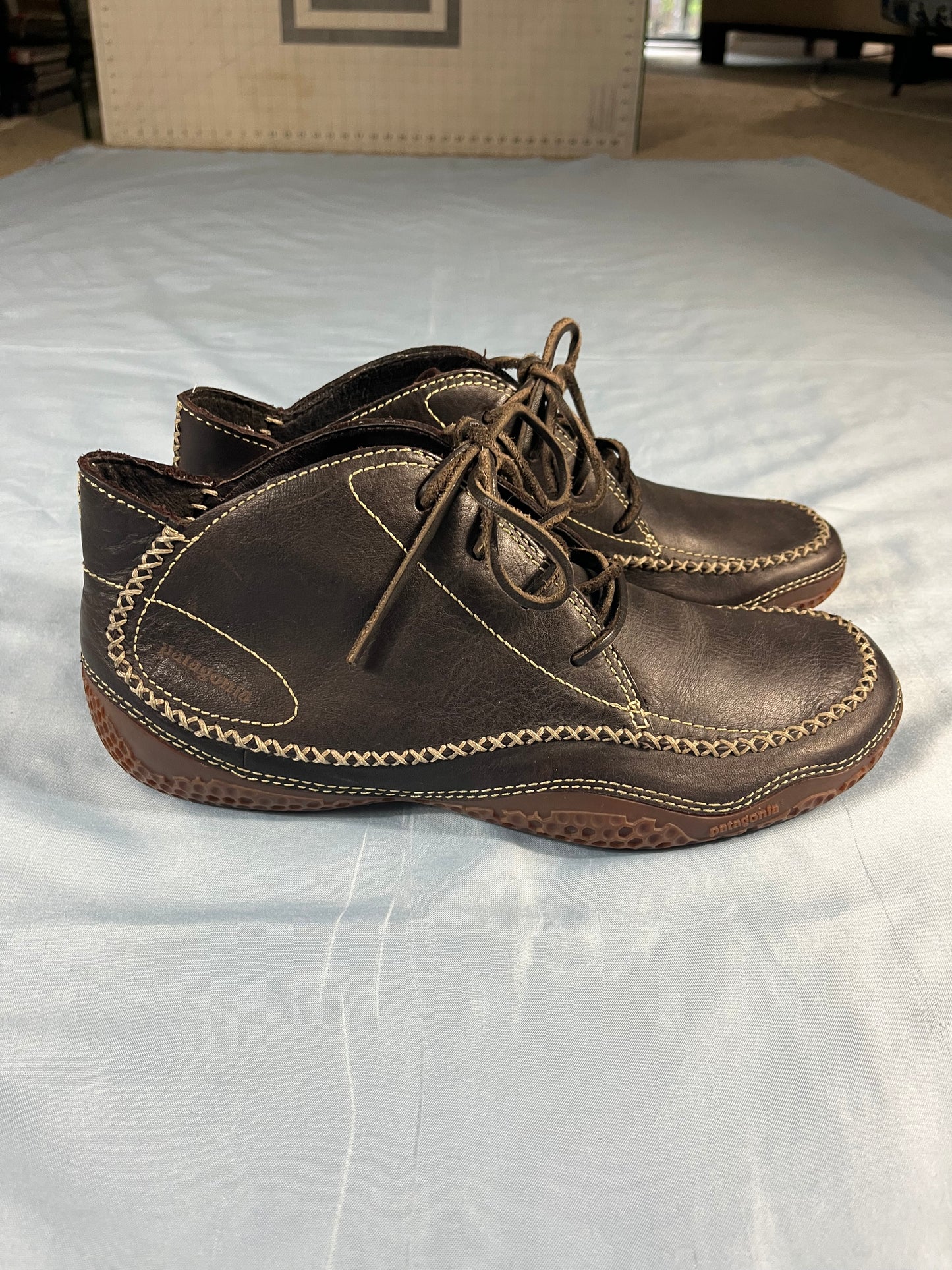 preloved Patagonia cabot leather shoes - 9.5M