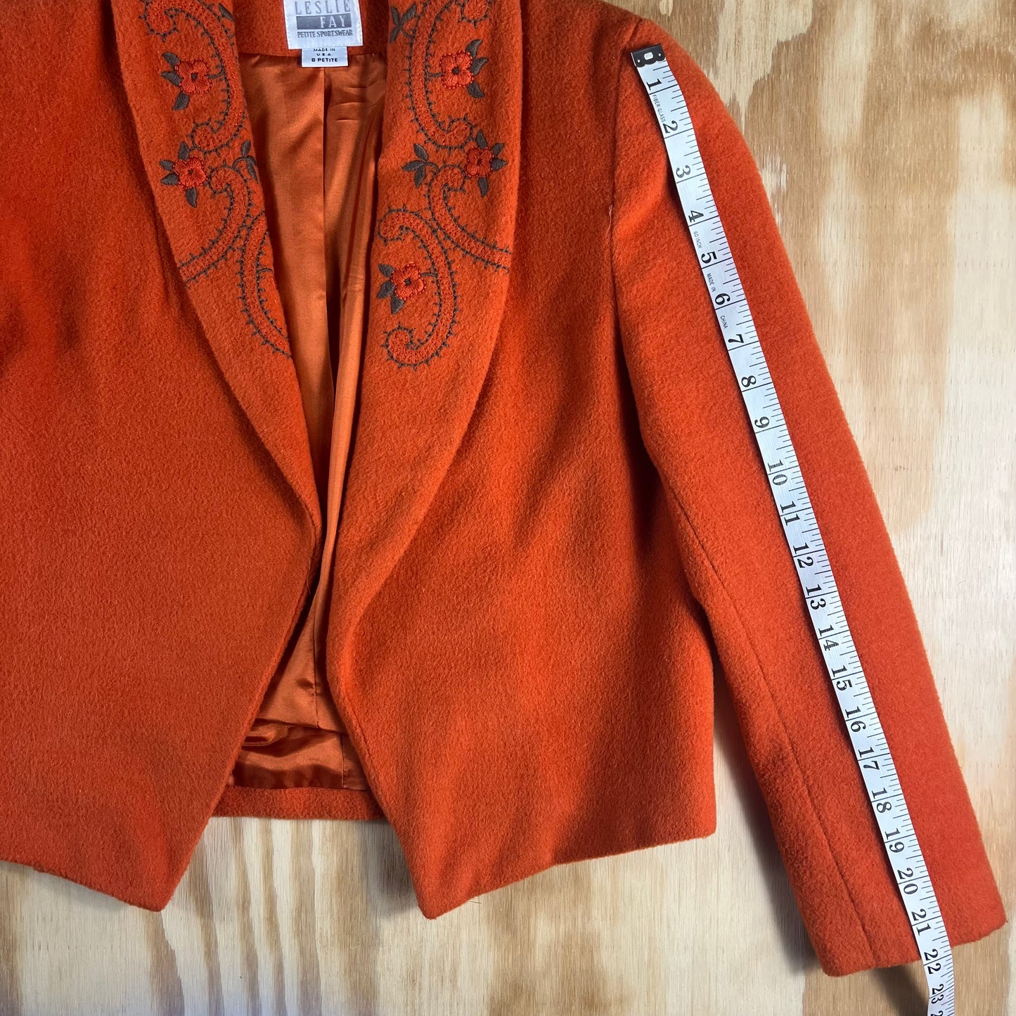 80s VTG Leslie Fay embroidered wool blend cropped jacket - 8P - WM/MXS