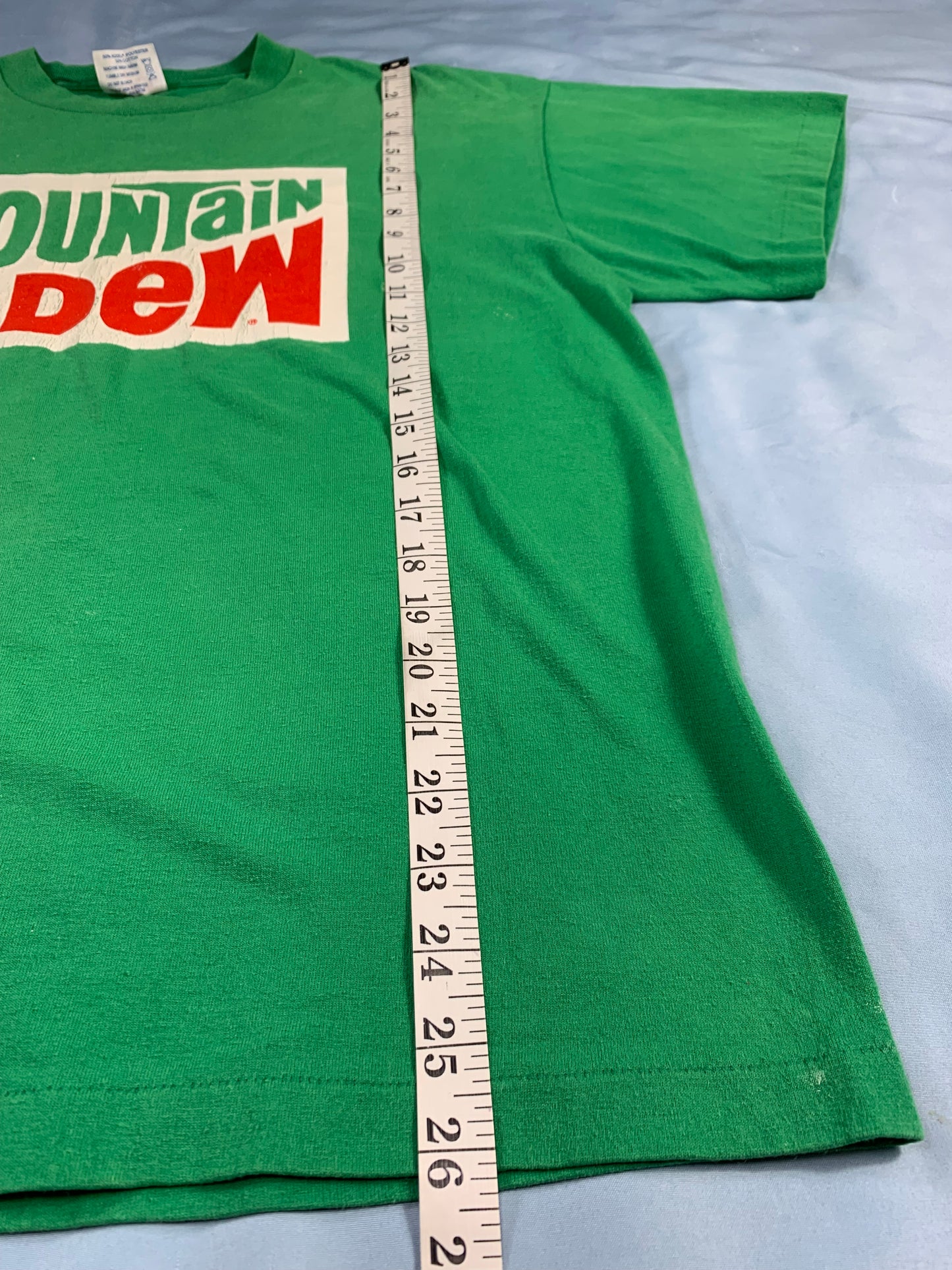 90s VTG Mountain Dew tee - size M/L