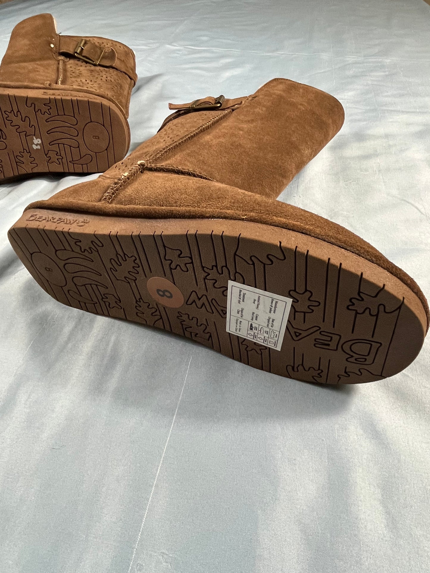 NWOB Bearpaw calf boots - 8W
