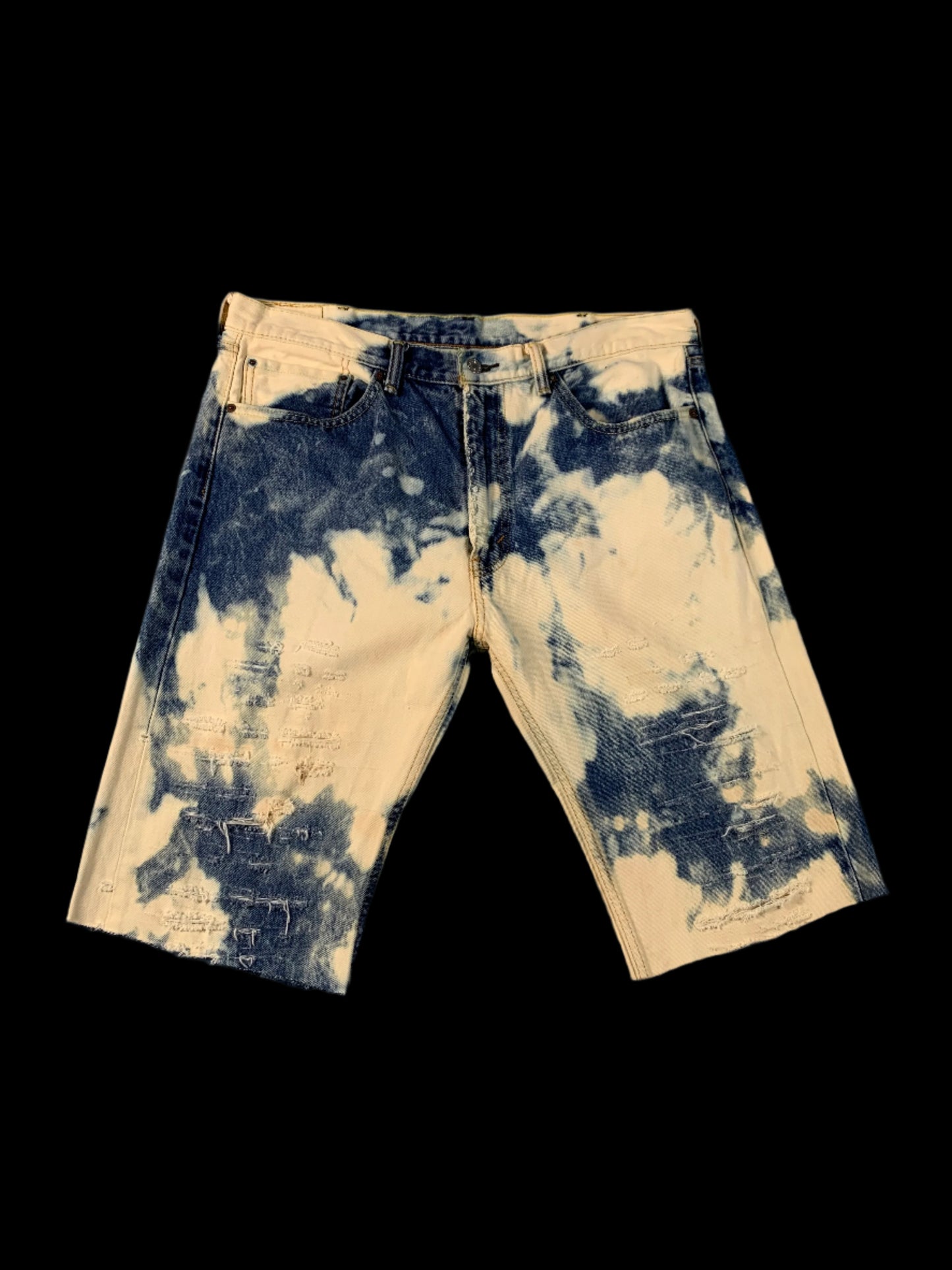 reworked Levi's custom bleach dye bermuda jorts - L/XL