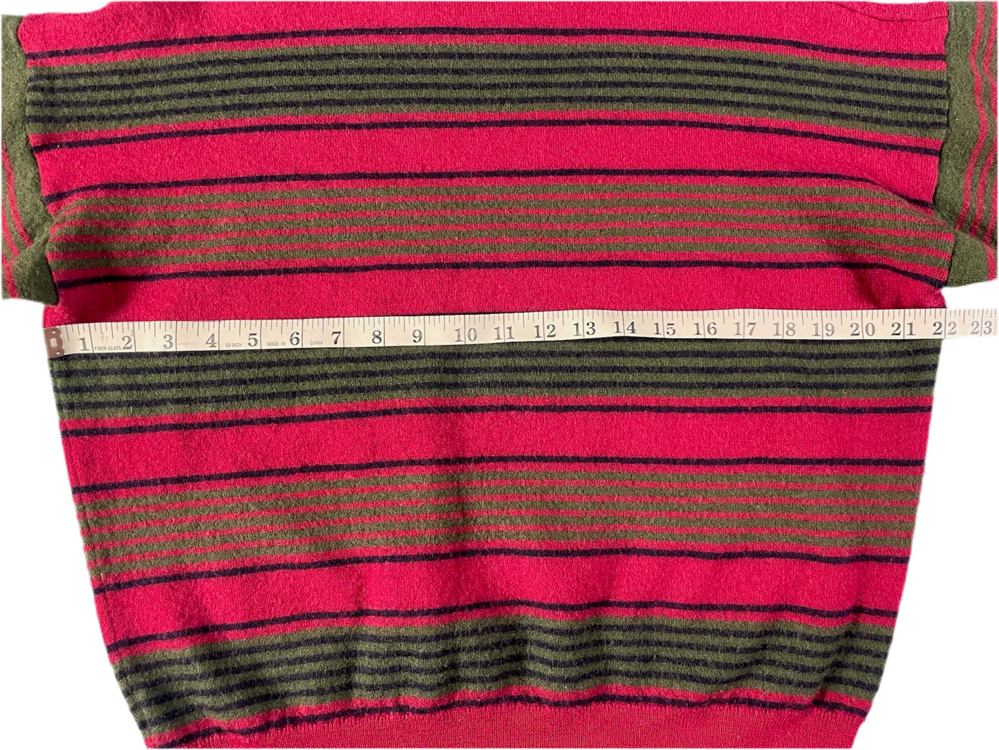 vintage Lacoste sweater - size S/M