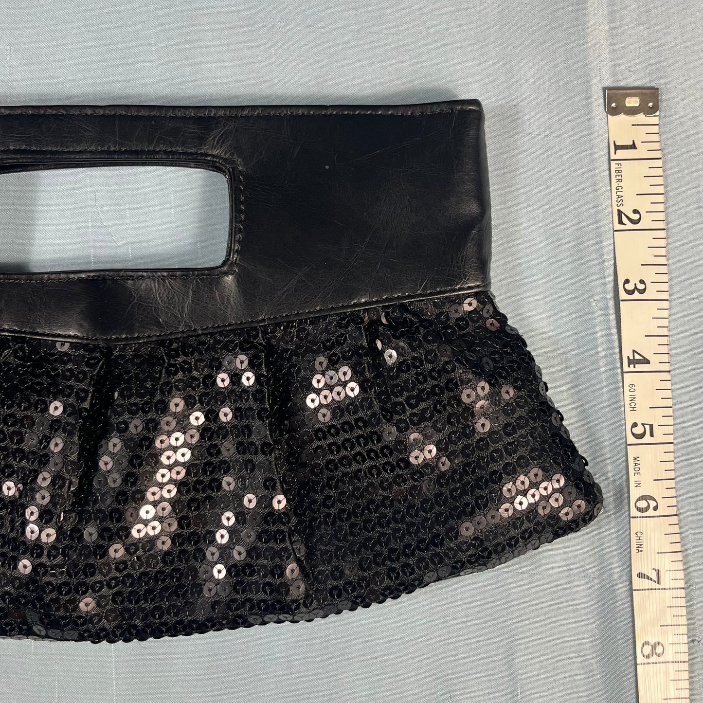 Y2K VTG black sequin cutout handle evening bag - O/S