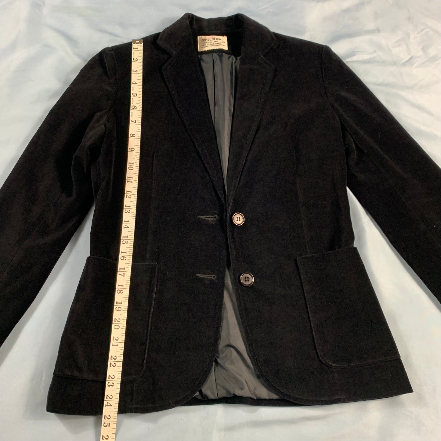 VTG black velvet blazer - size S/M