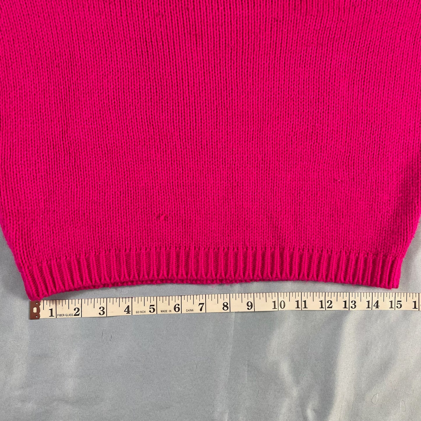 preloved cropped sweater - size XS/S