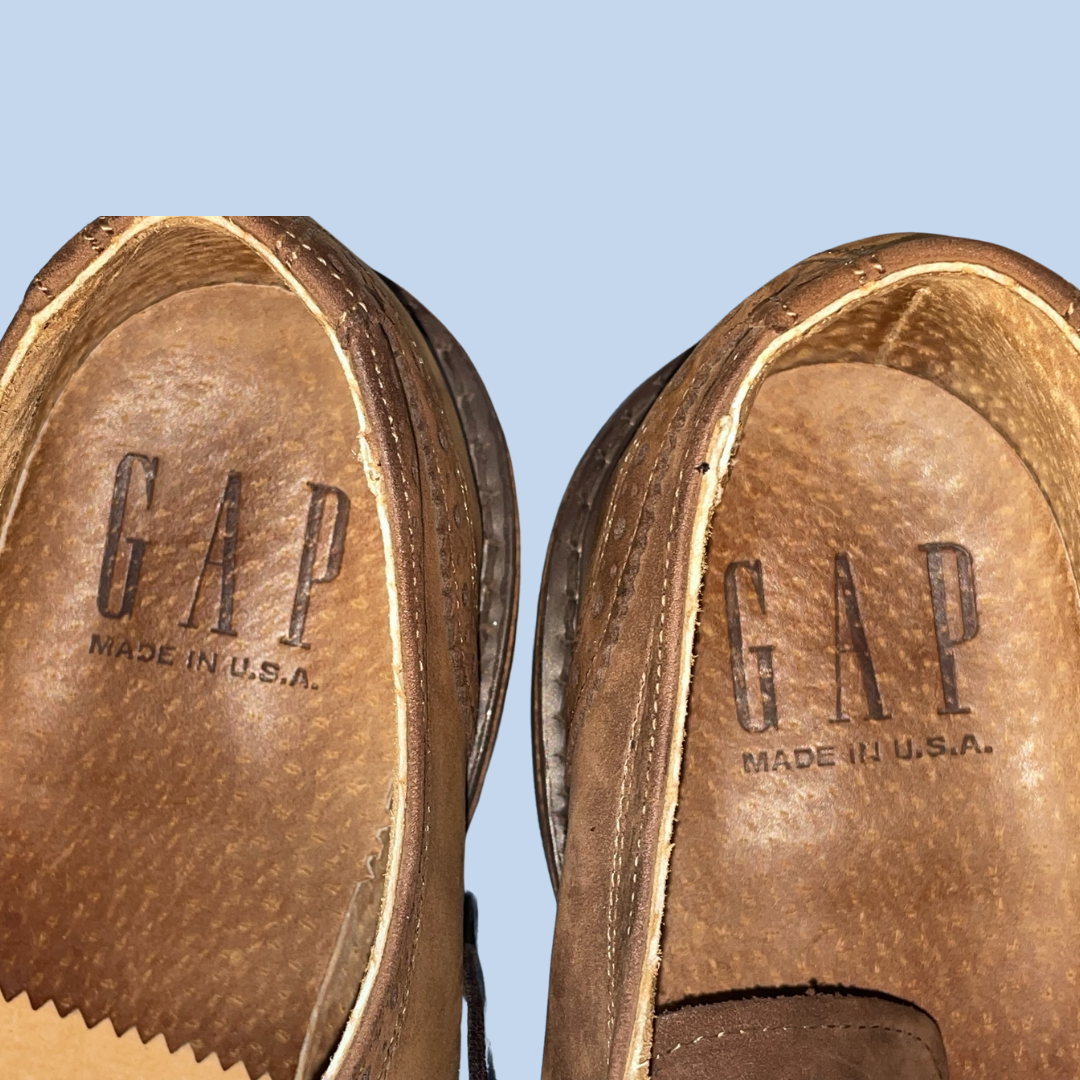 90s vintage Gap brogue wingtip shoes - size 7M