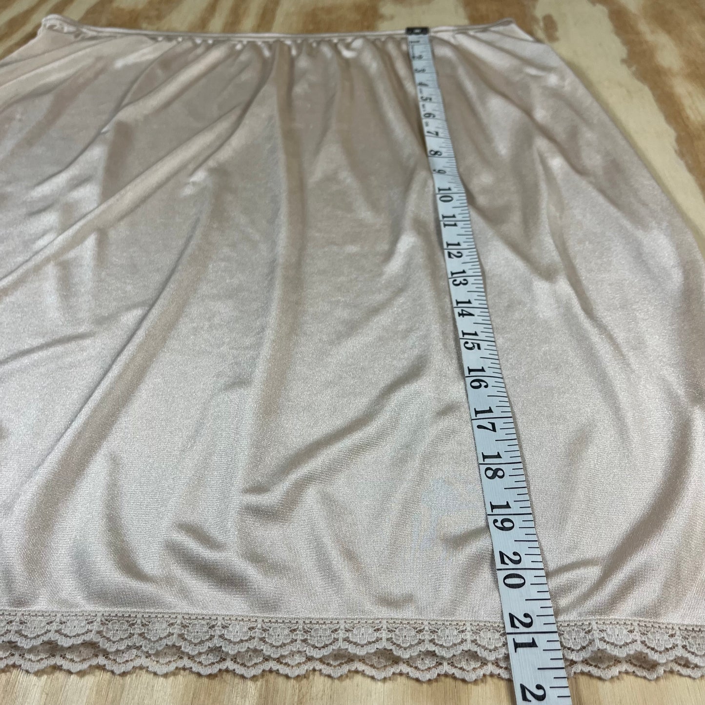 preloved Adonna lace trim half slip skirt - L/XL