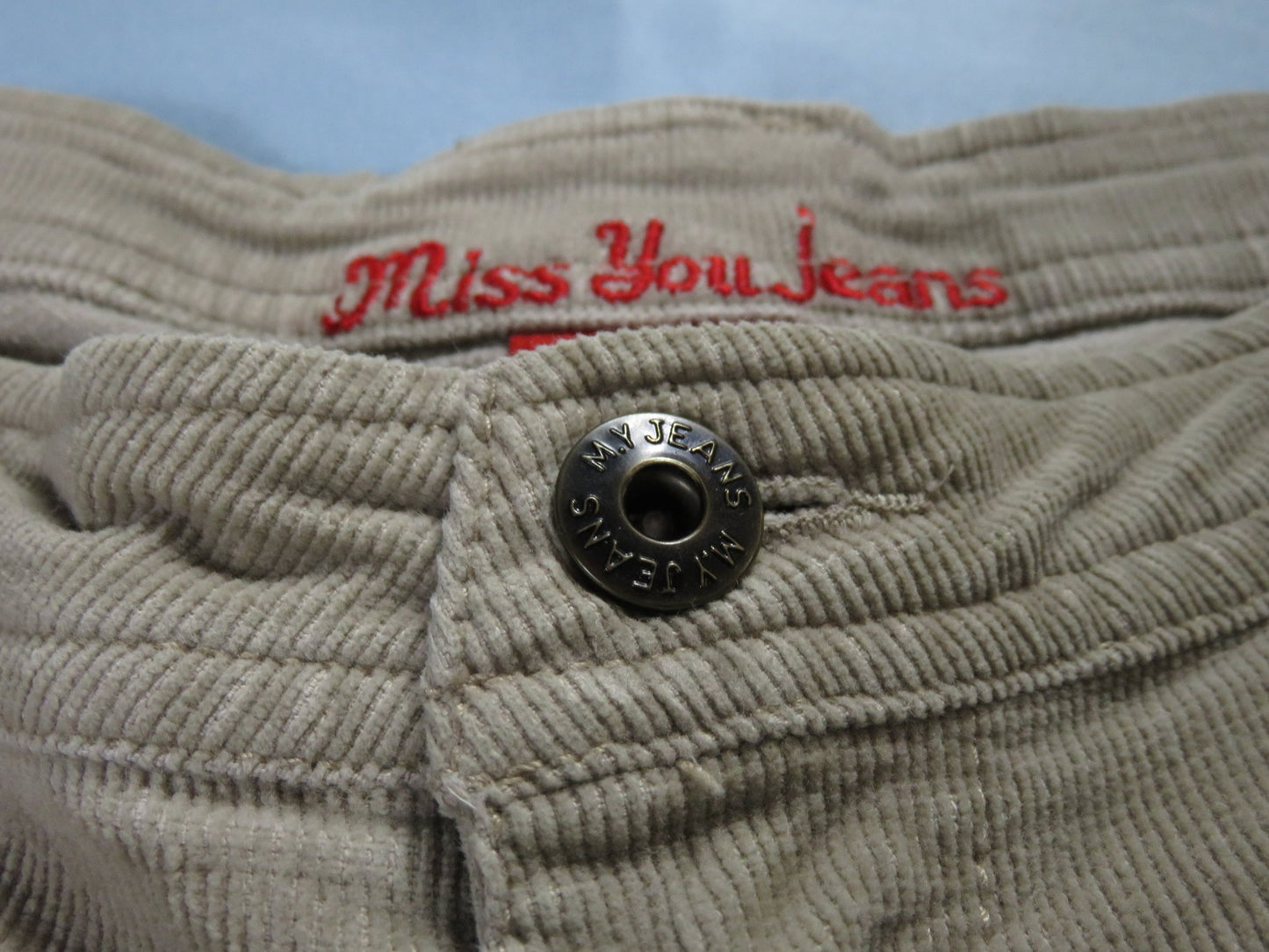 y2k vintage corduroy flare capri - size 7/8