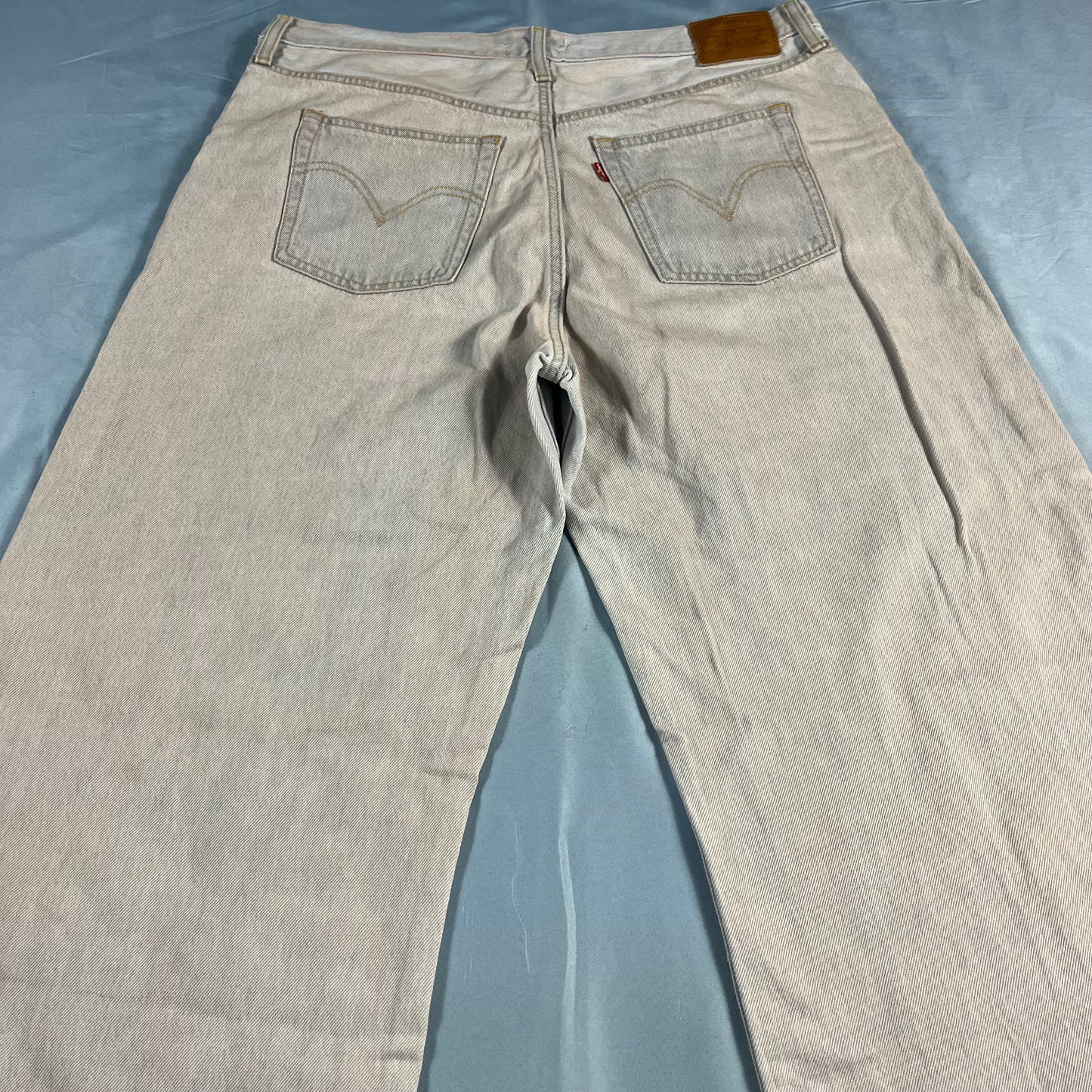 preloved Levi's Premium "Ribcage" wide leg jeans - 34x34