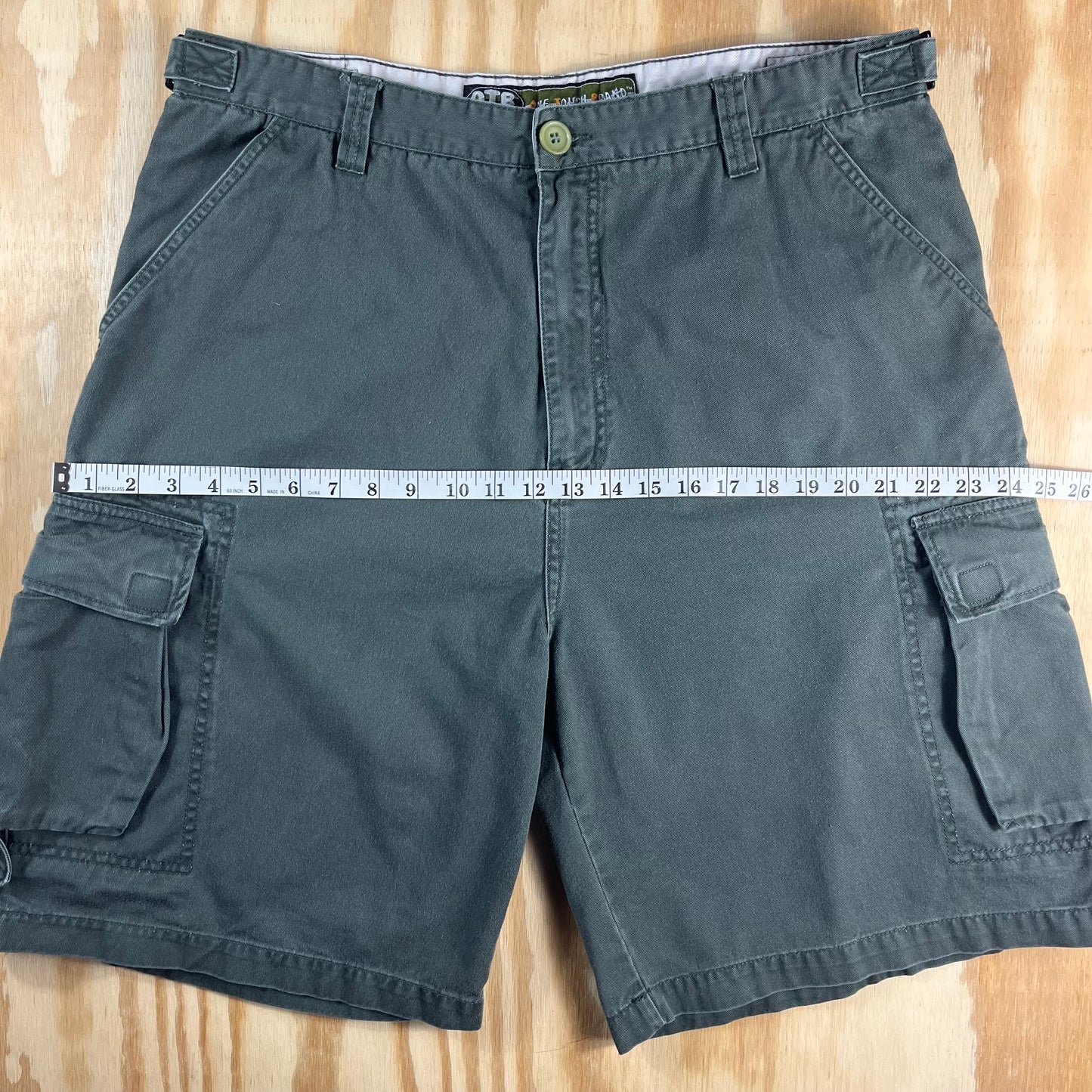 Y2K vintage OTB One Tough Brand heavy cotton cargo shorts - 40 - M40/W2X
