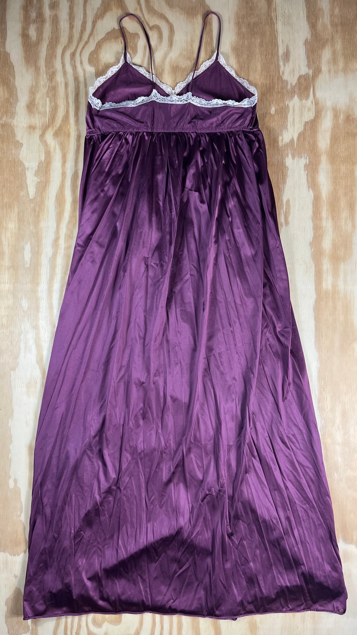 80s VTG Vassarette Antron III plum lace slip - XS/S