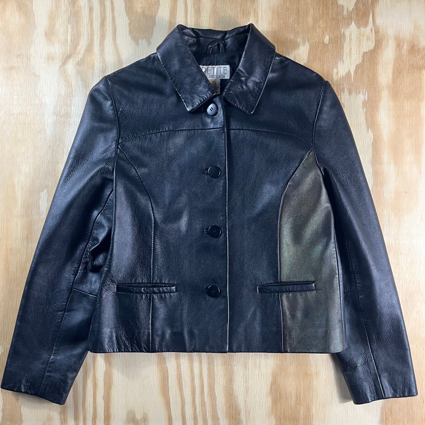 90s VTG Petite Sophisticate genuine leather button front jacket - XS/S