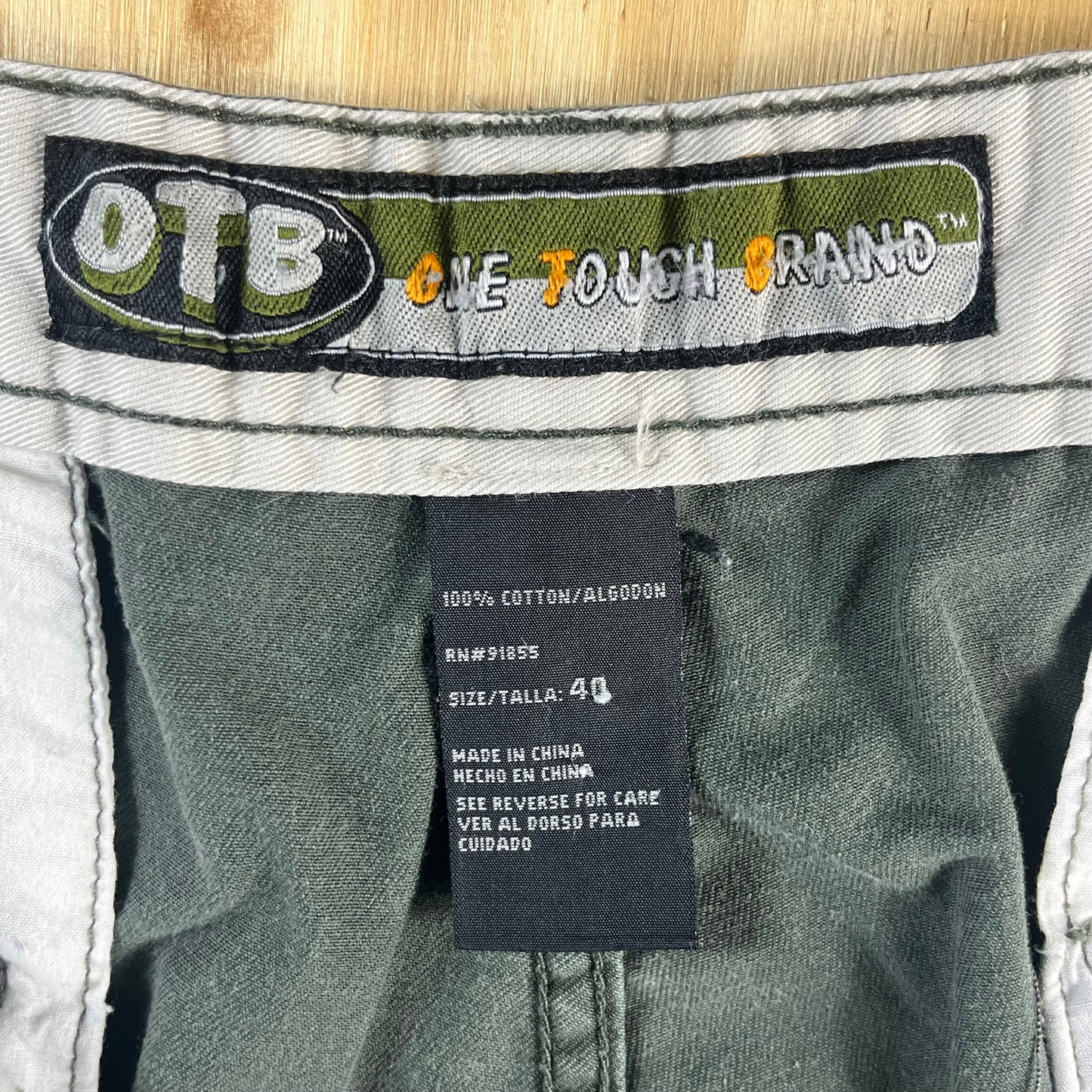 Y2K vintage OTB One Tough Brand heavy cotton cargo shorts - 40 - M40/W2X