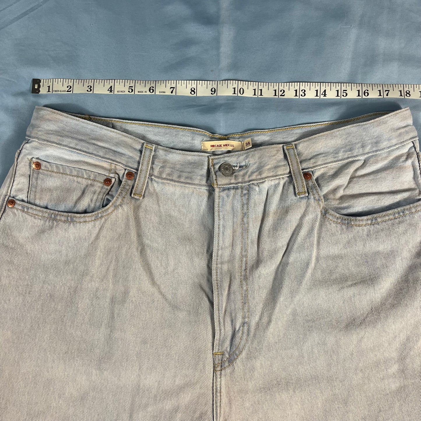 preloved Levi's Premium "Ribcage" wide leg jeans - 34x34