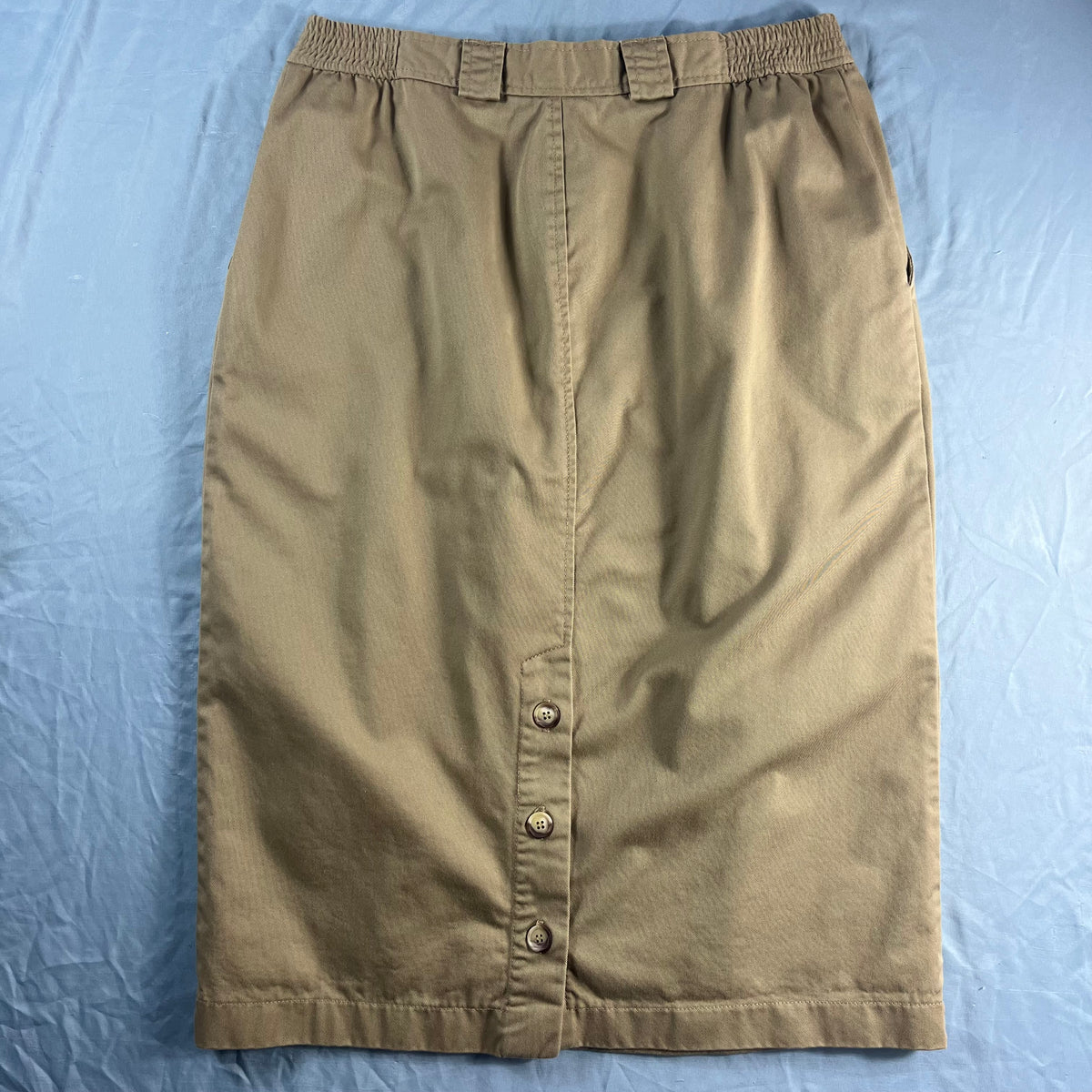 90s VTG khaki cotton chino pleated button back midi skirt - 30/32 - WL/M30