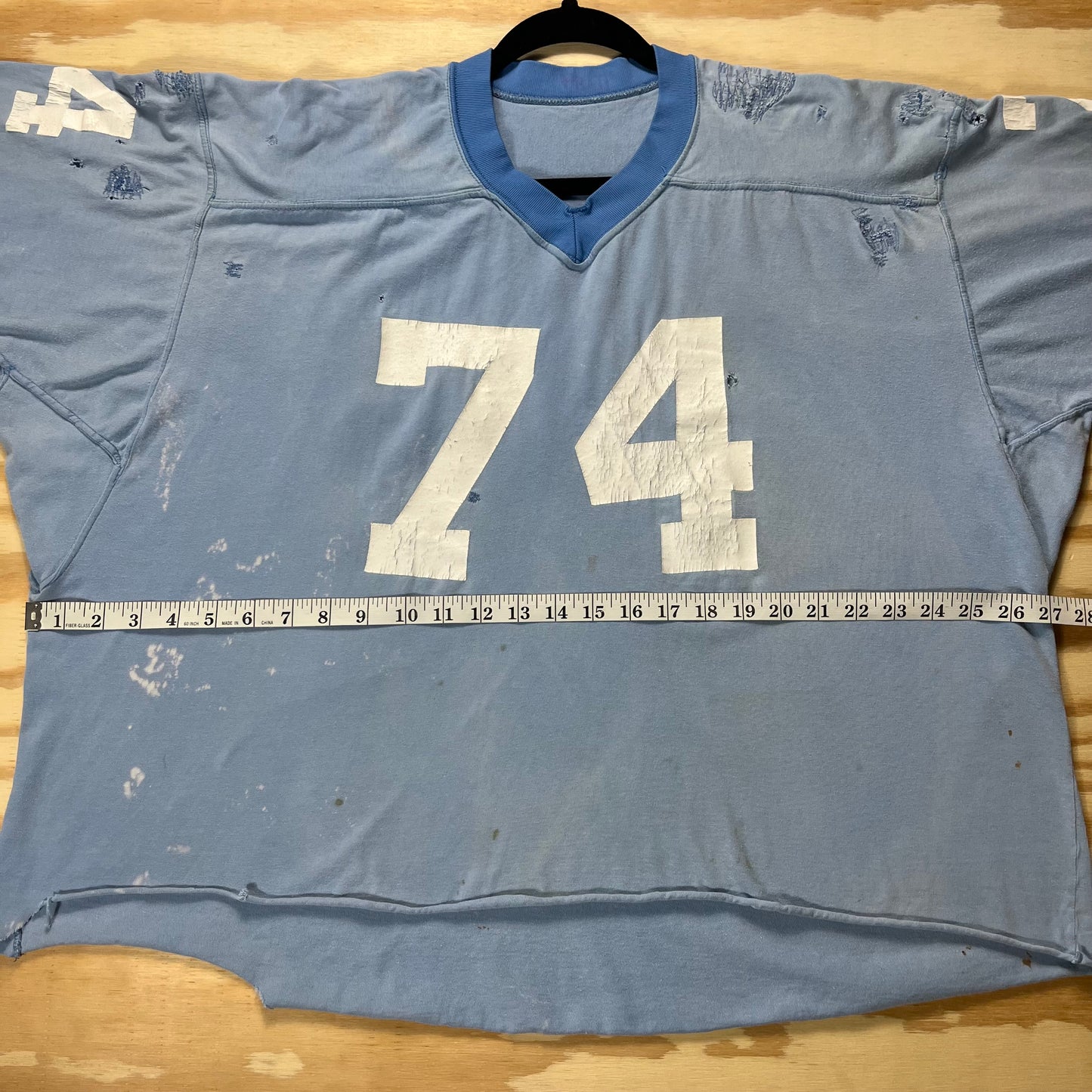 80s VTG thrashed cropped faded blue football jersey - XL/XXL