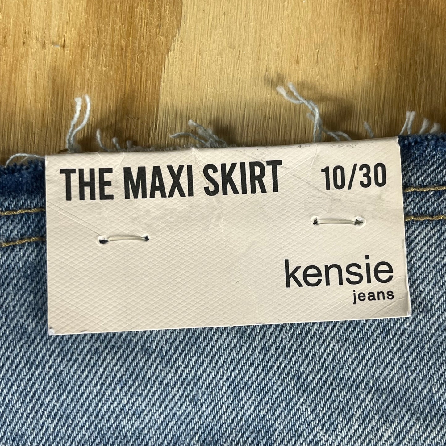 NWT kensie Retro Luxe raw hem split front denim maxi skirt - W10/M30