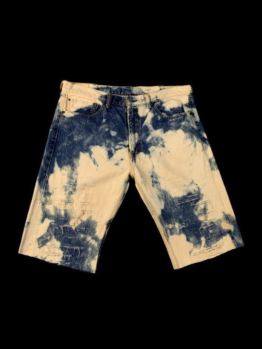 reworked Levi's distressed bermuda jorts - size L/XL