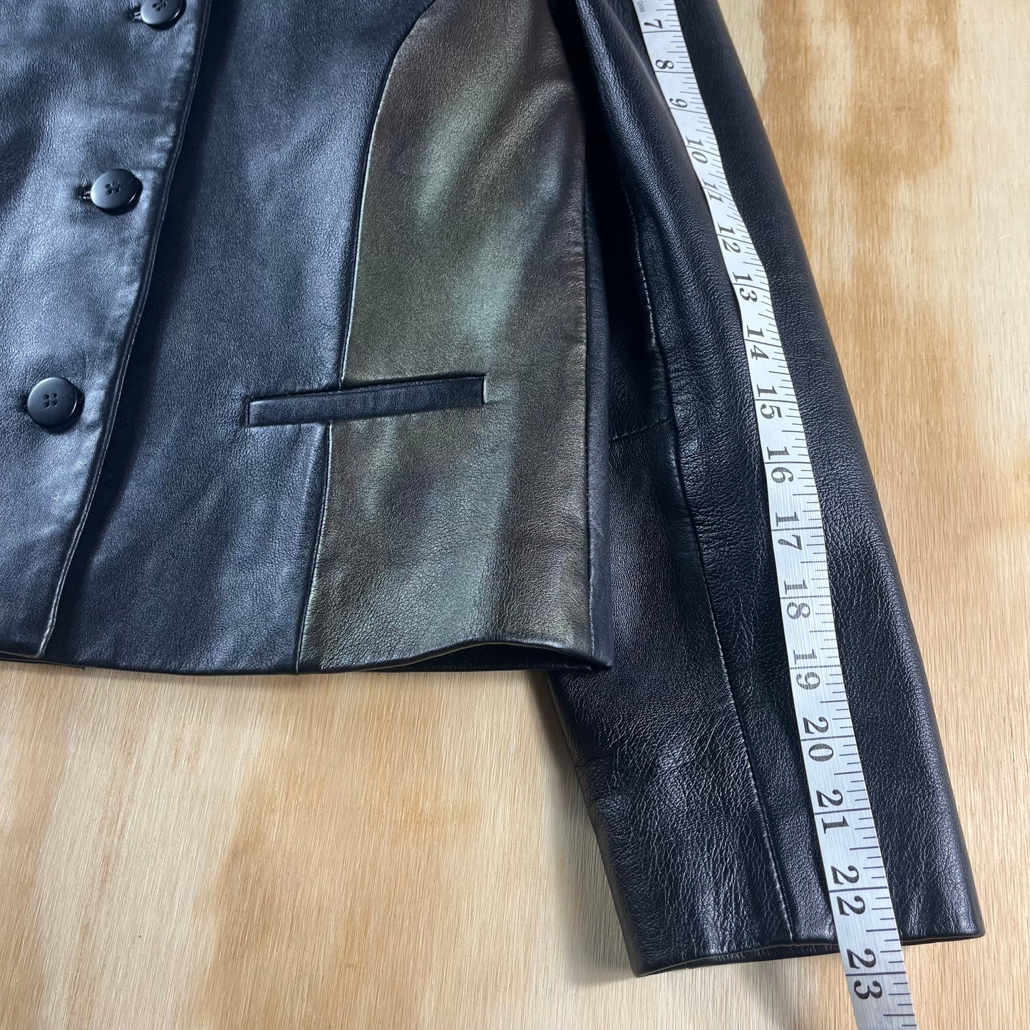 90s VTG Petite Sophisticate genuine leather button front jacket - XS/S
