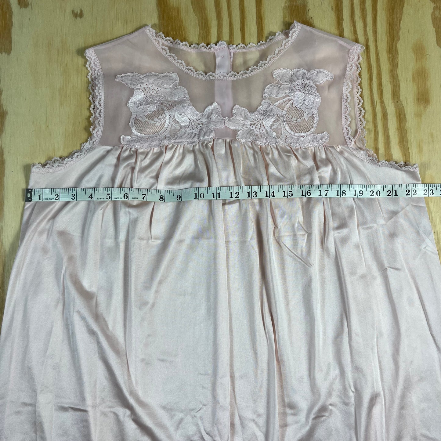 70s VTG Henson Kickernick floral applique peignoir set - M/L