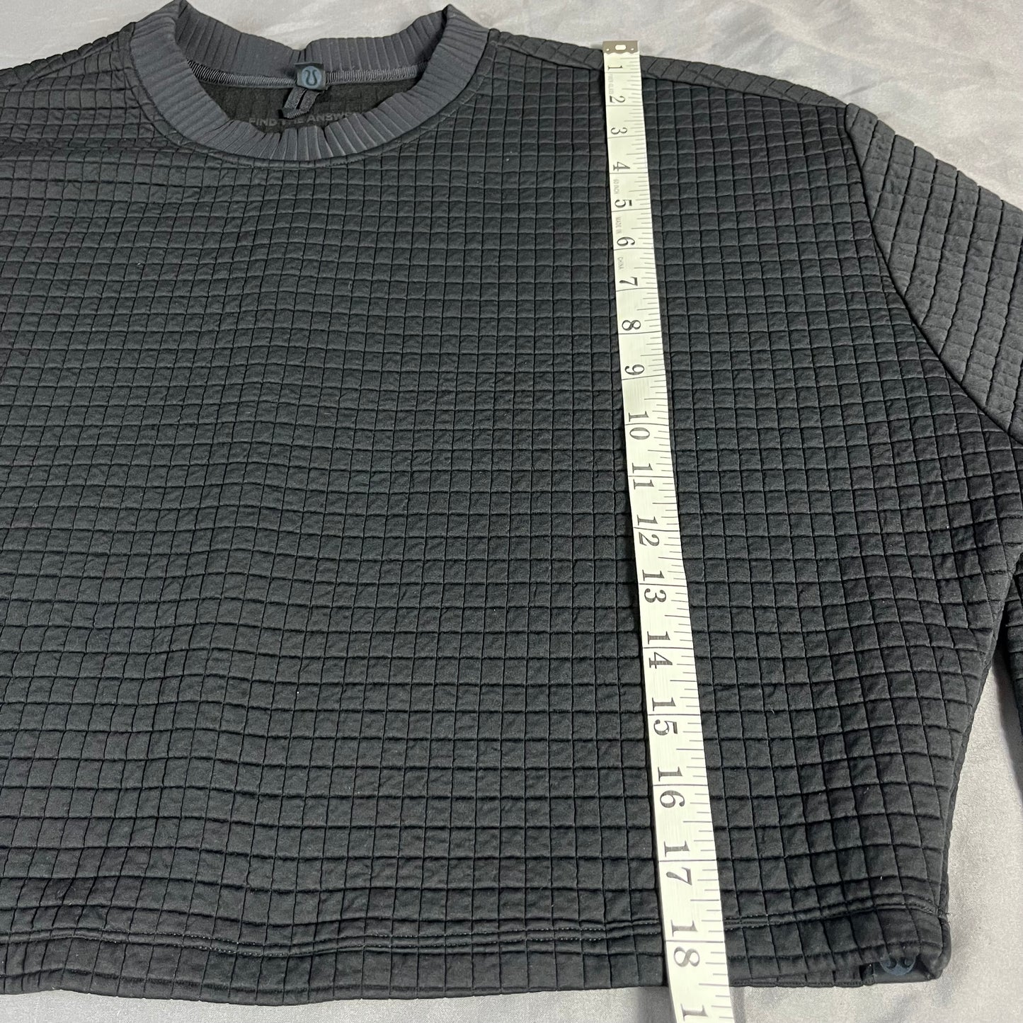 preloved Lululemon Lab quilted cropped long sleeve + jogger set -  M/L