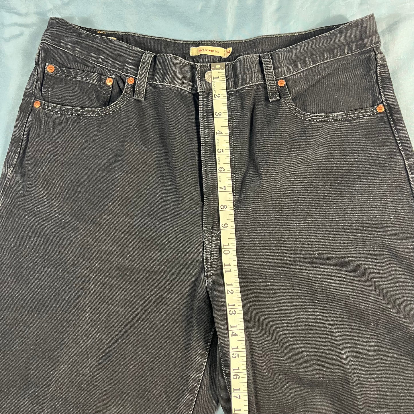 preloved Levi's Premium "Ribcage" wide leg jeans - 34x34