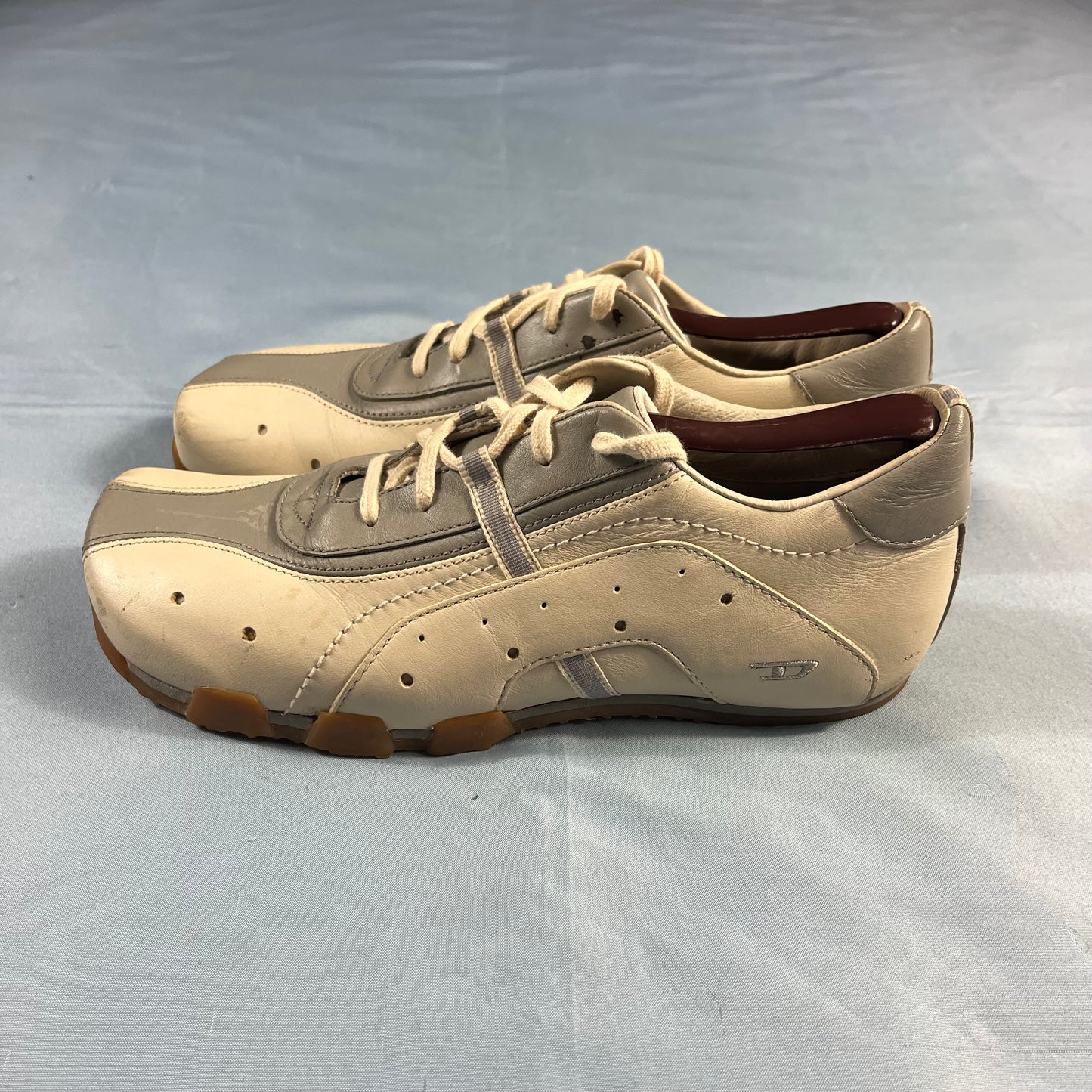 2000s VTG Diesel Evelyn sneakers - size US 8