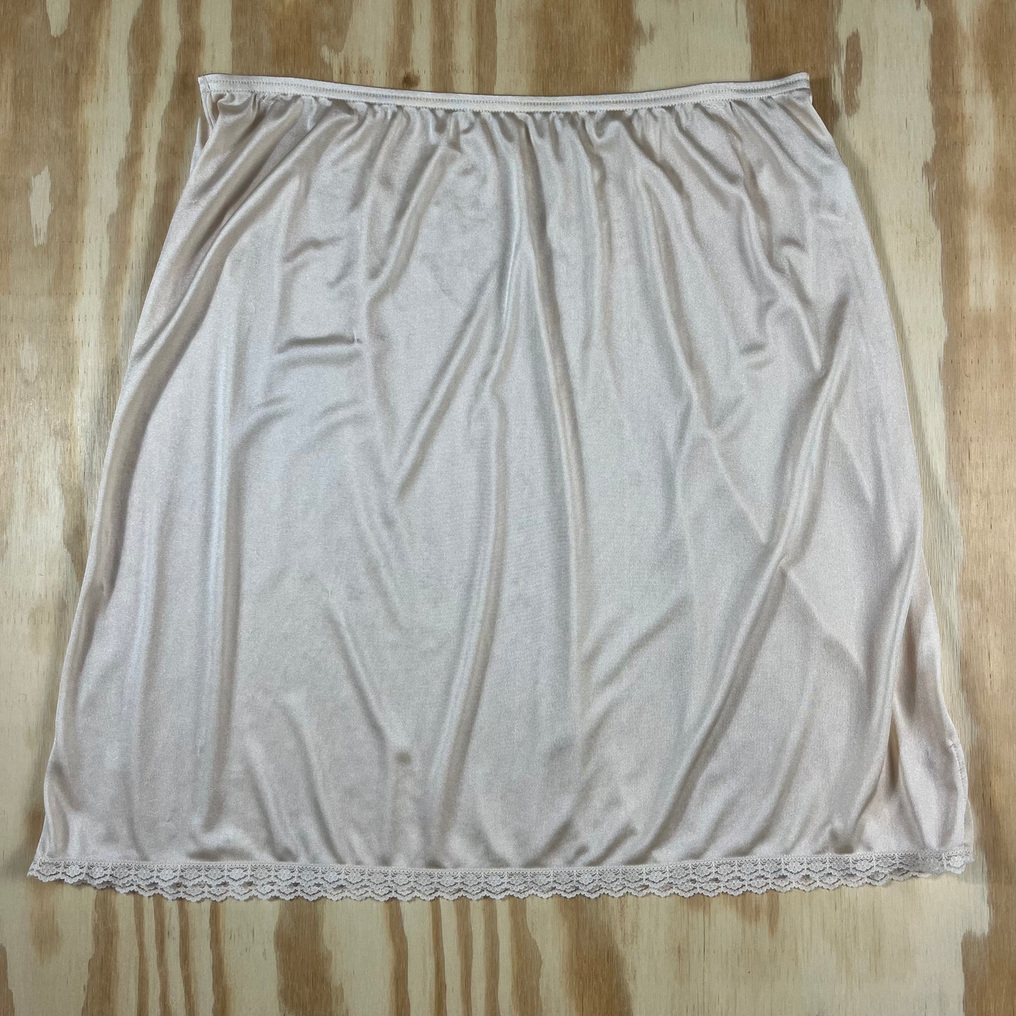 preloved Adonna lace trim half slip skirt - L/XL