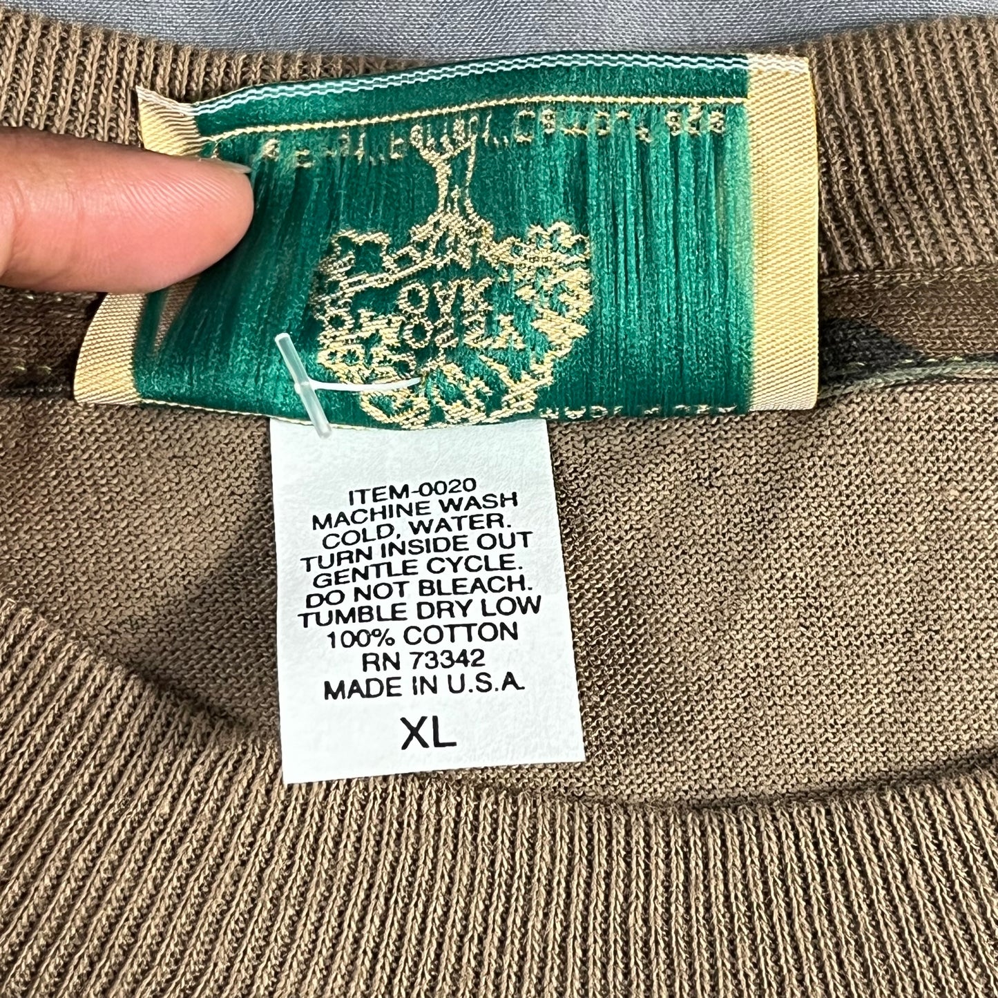 NWOT 70s VTG Mossy Oak camo top - L/XL