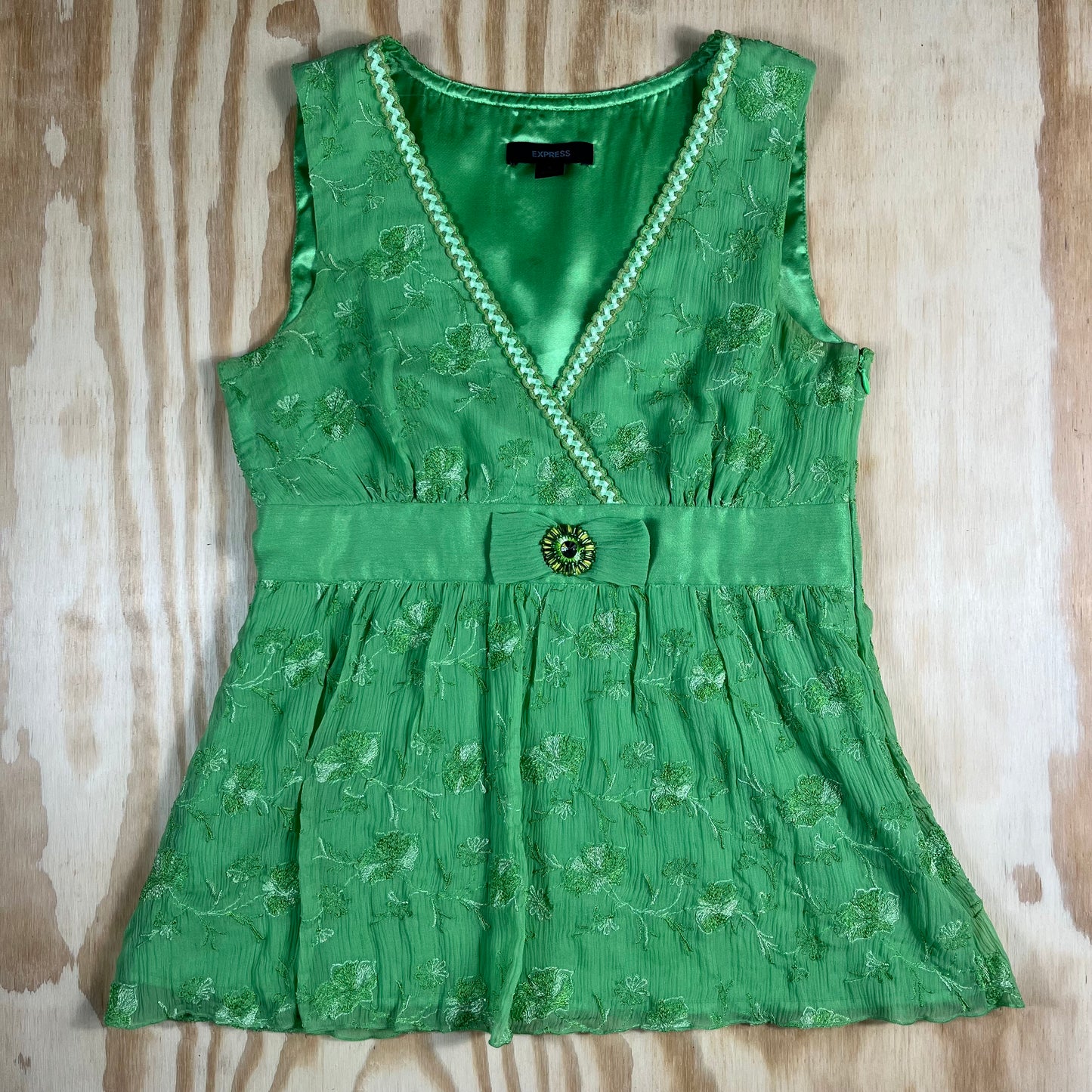 preloved Express embroidered chiffon babydoll blouse - XS/S