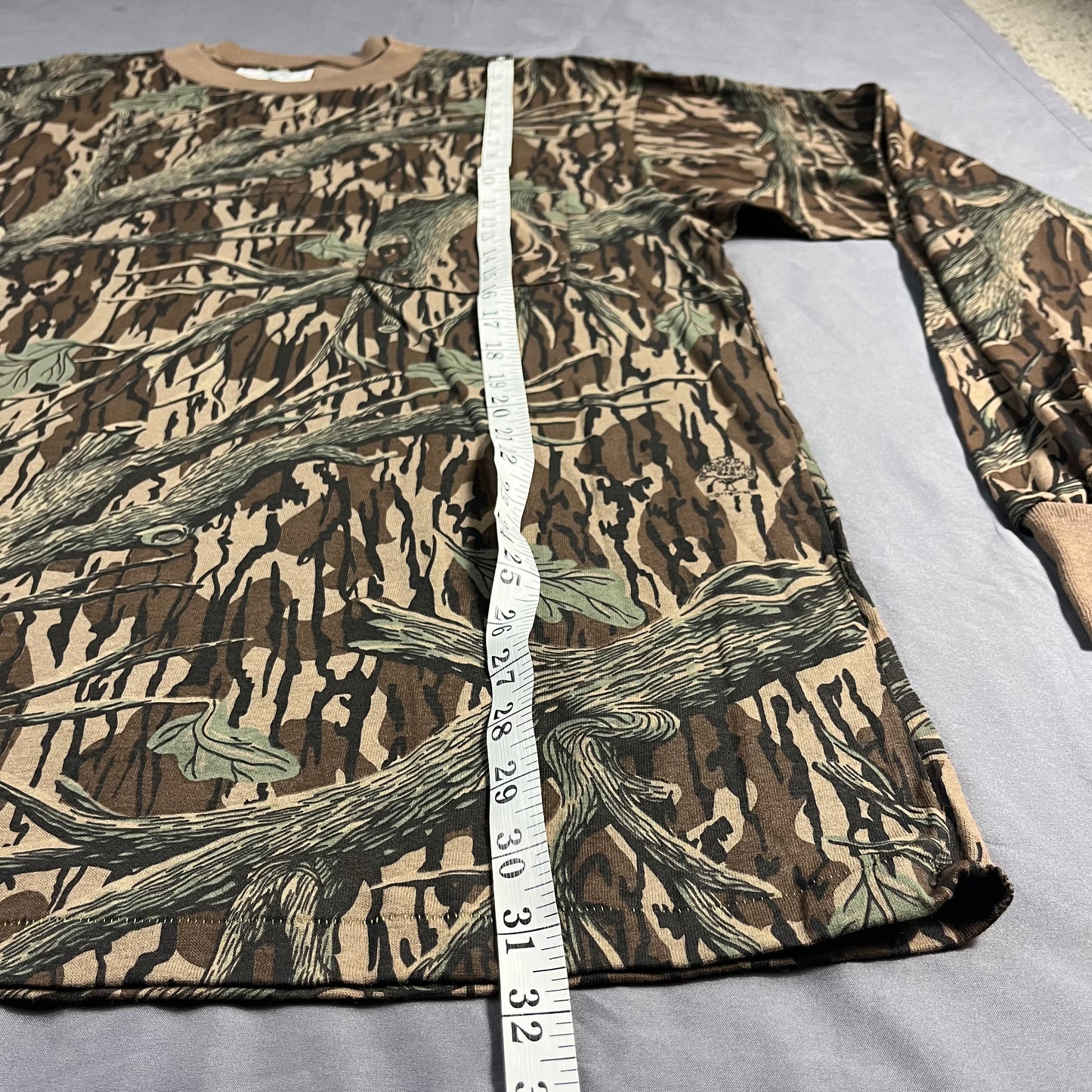 NWOT 70s VTG Mossy Oak camo top - L/XL