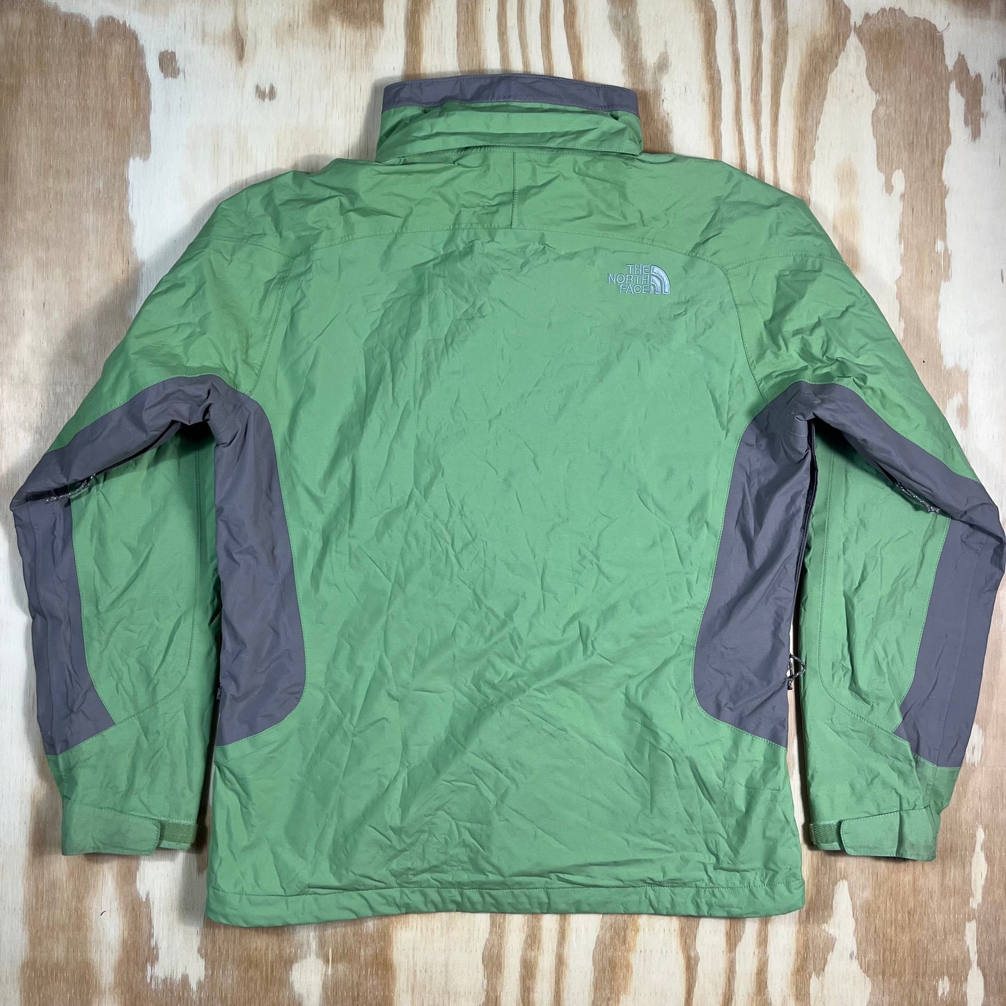 preloved The North Face HyVent leaf green rain jacket - XS/S