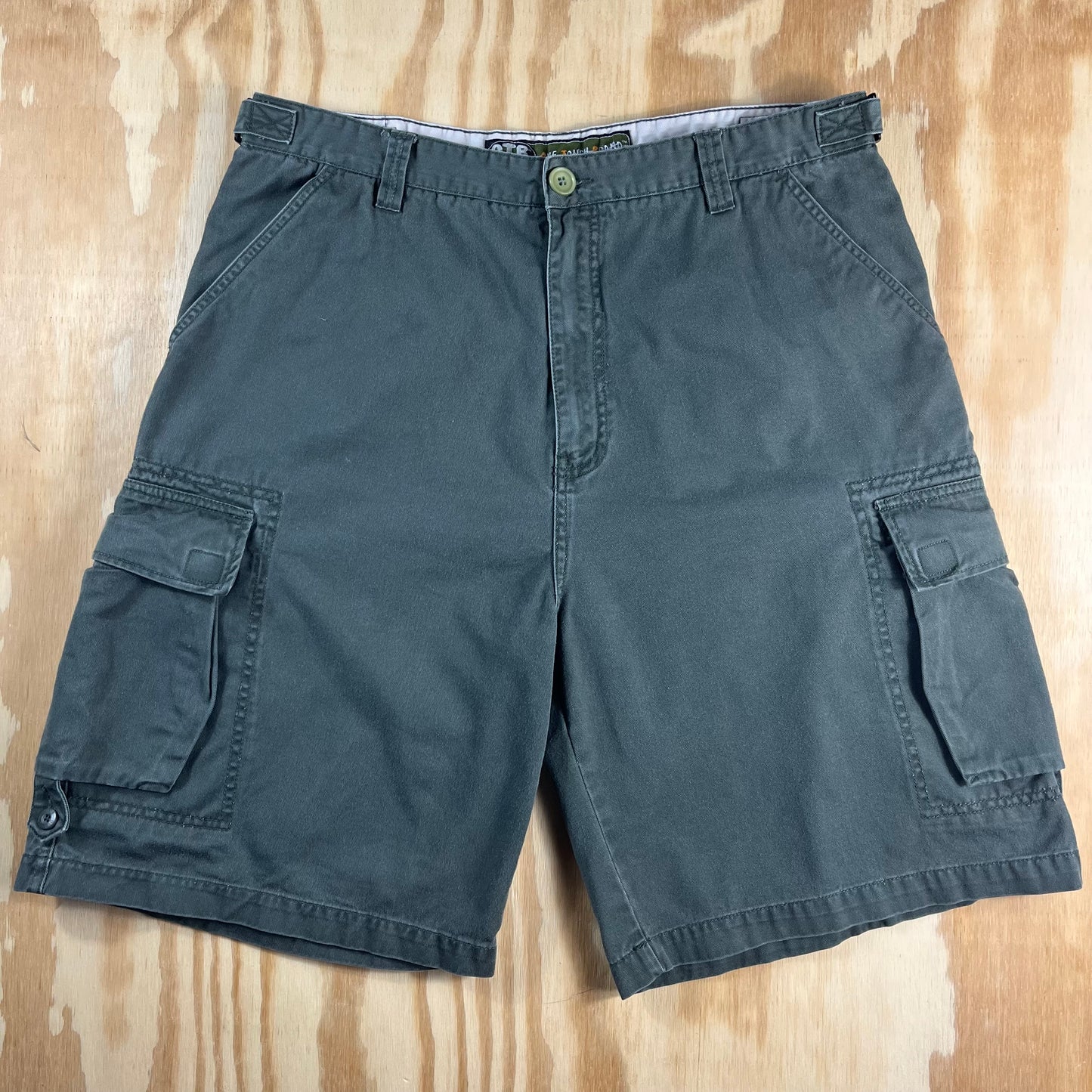 Y2K vintage OTB One Tough Brand heavy cotton cargo shorts - 40 - M40/W2X