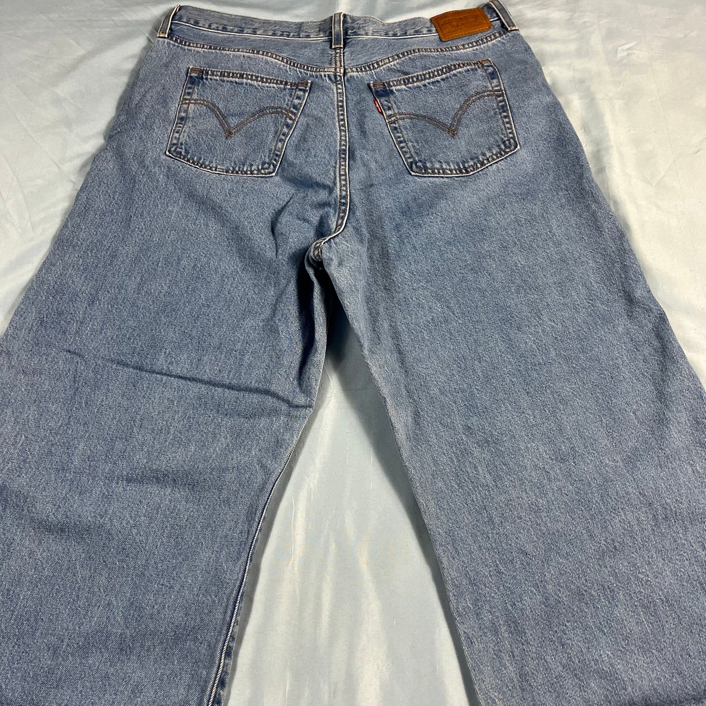 preloved Levi's Premium “Ribcage” wide leg jeans - 34x30
