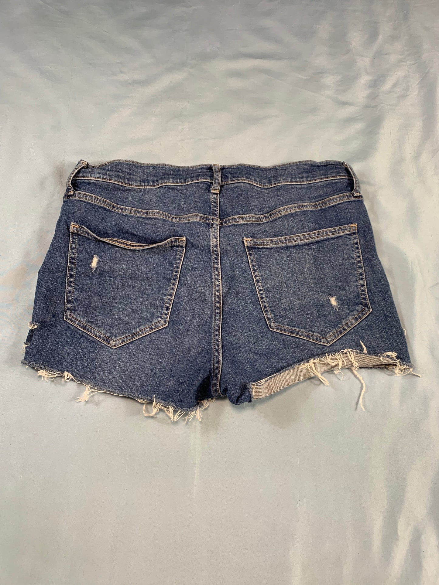 reworked GAP custom cutoff jorts - M/L
