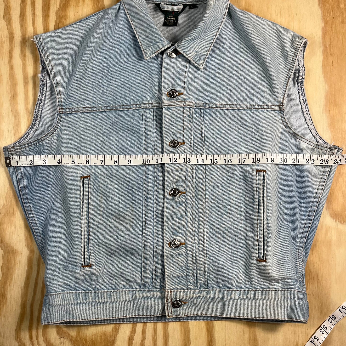 90s VTG J. Crew light wash denim cutoff vest - M/L