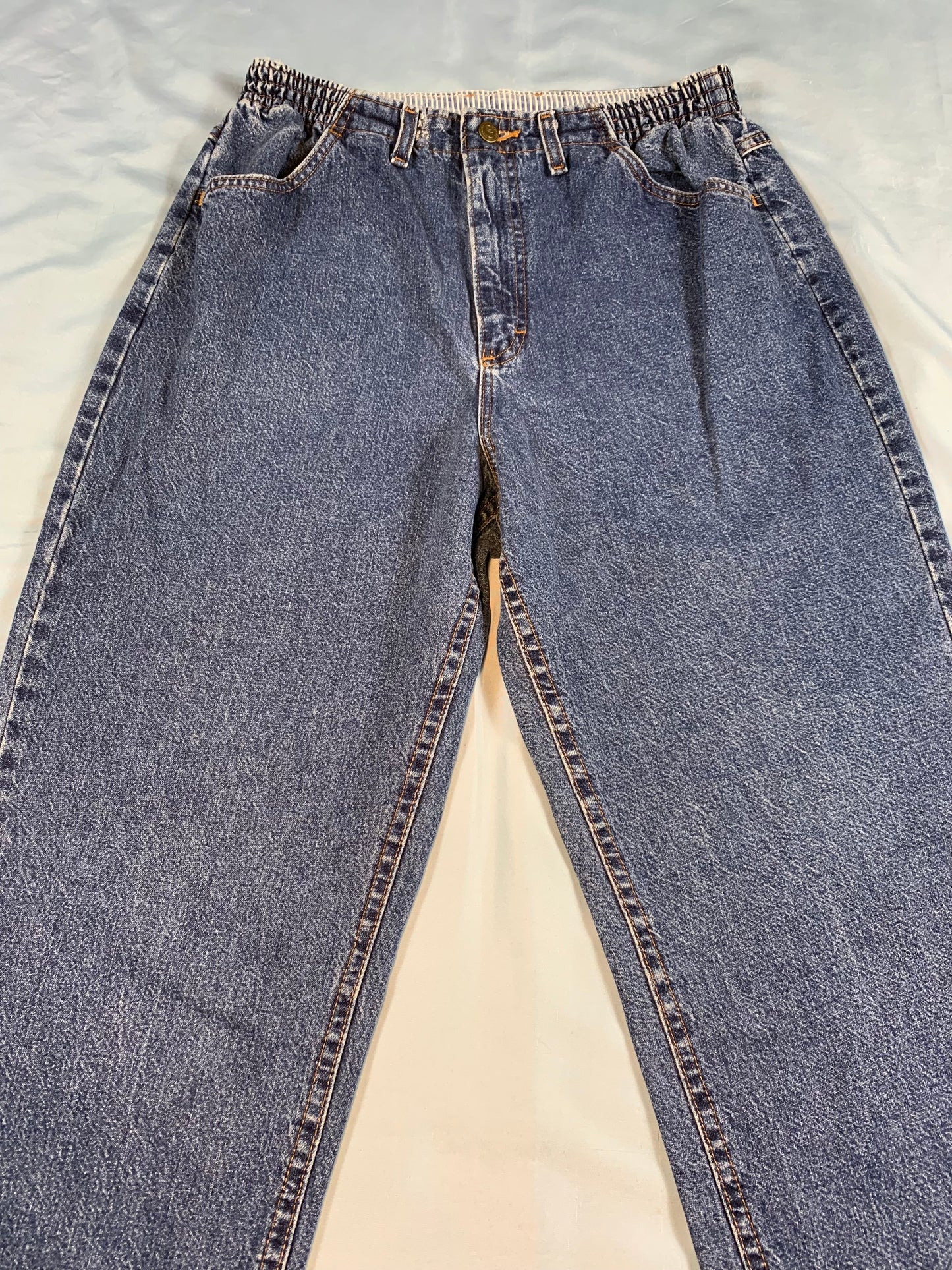 preloved Wrangler elastic waist mom jeans - S/M