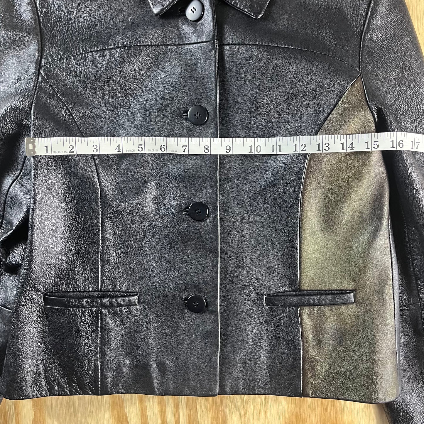 90s VTG Petite Sophisticate genuine leather button front jacket - XS/S