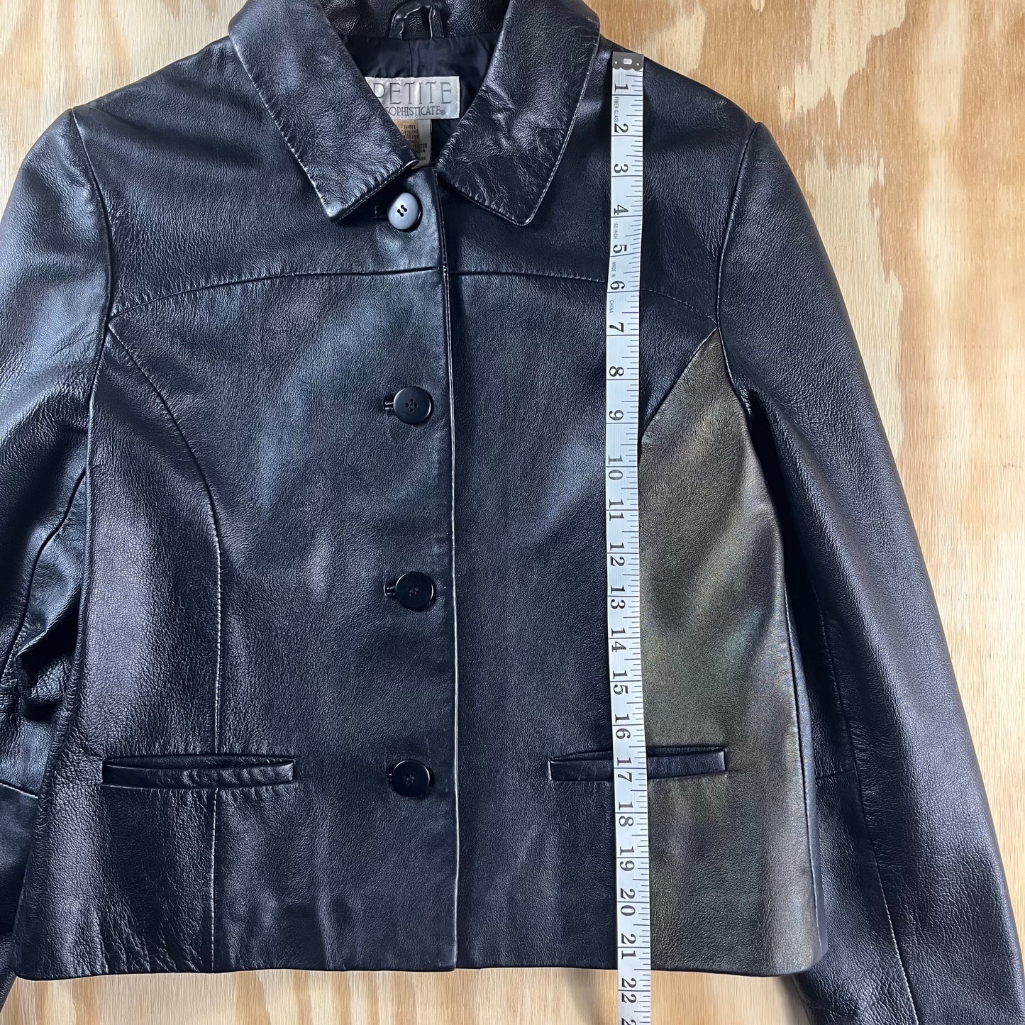 90s VTG Petite Sophisticate genuine leather button front jacket - XS/S