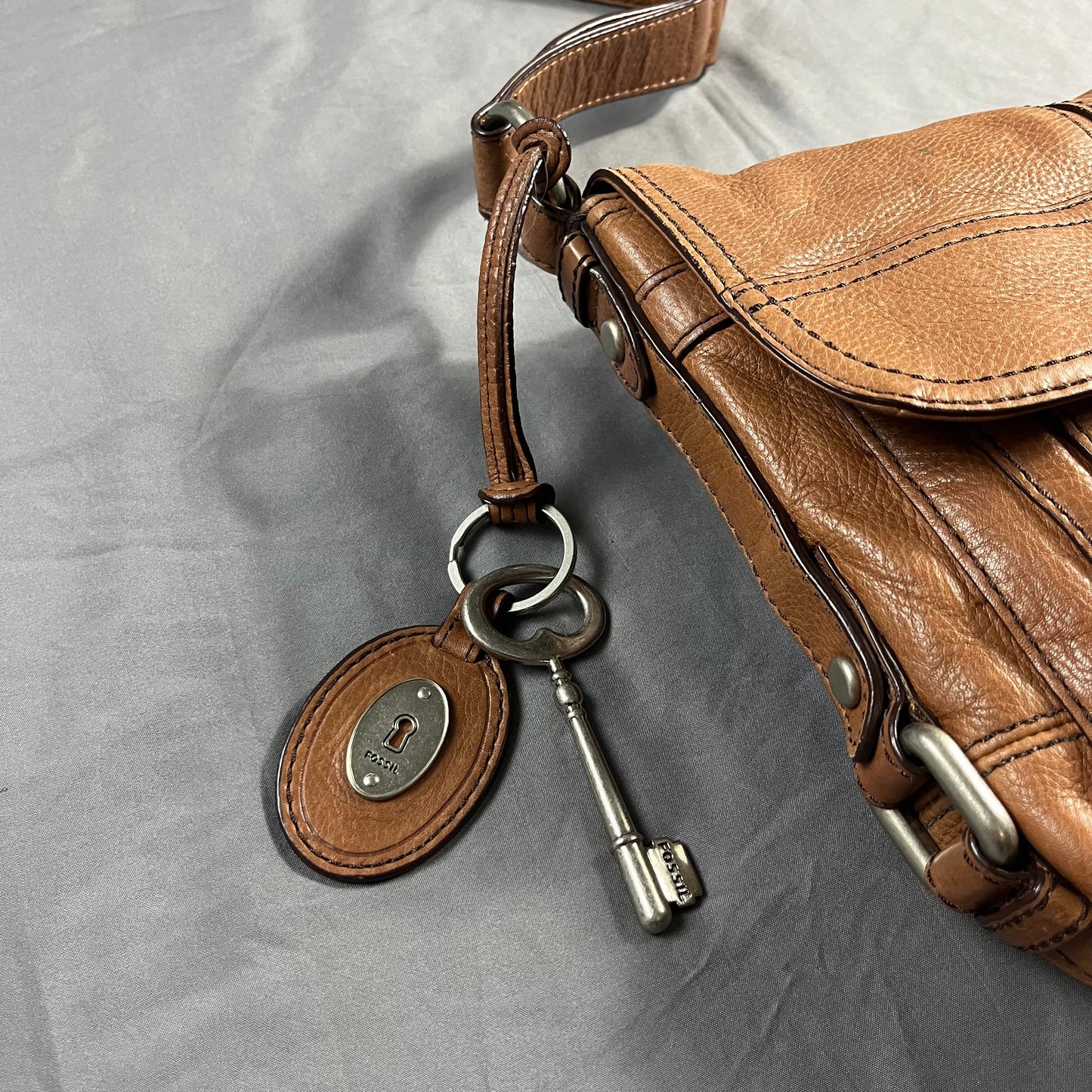 preloved Fossil leather crossbody bag - 0/S