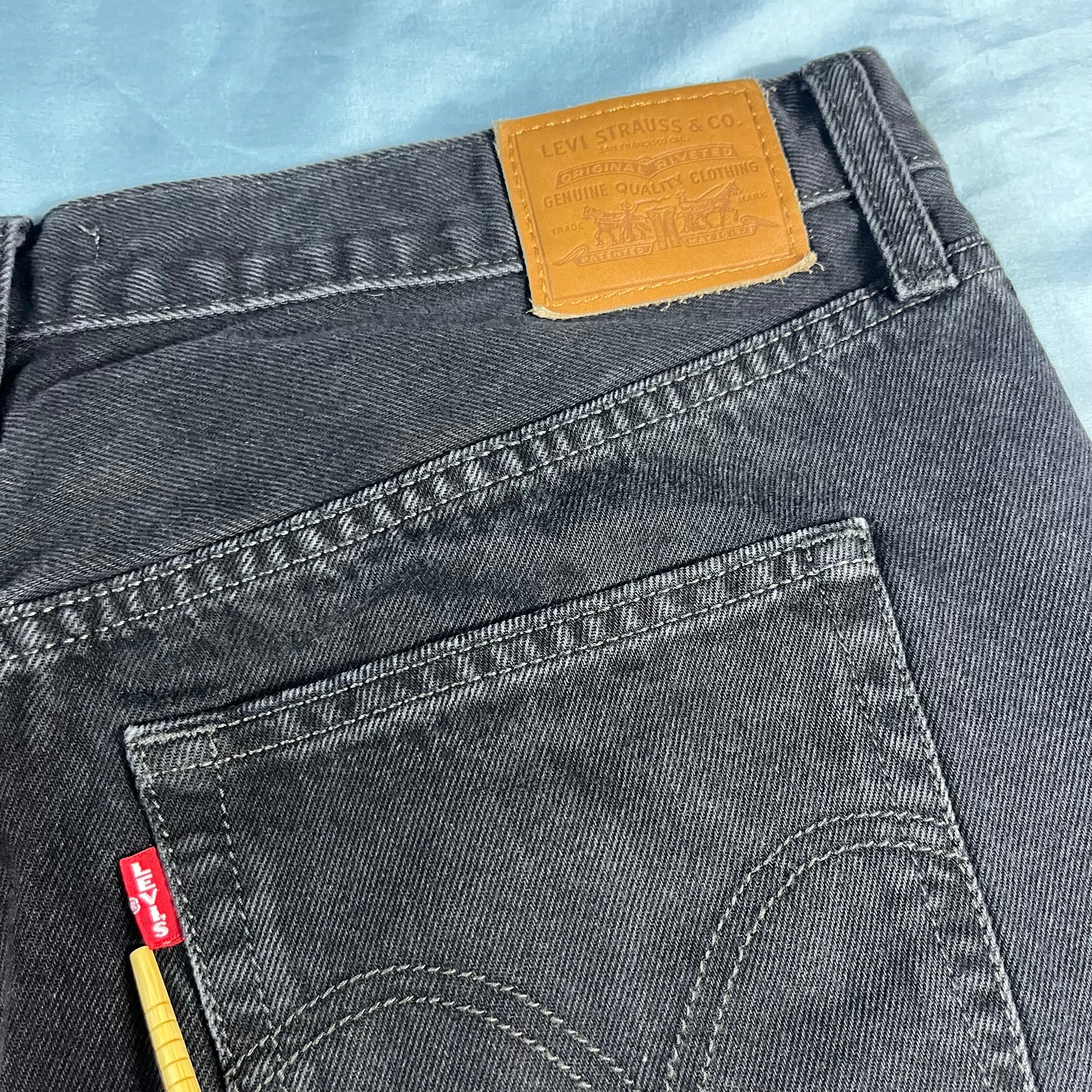 preloved Levi's Premium "Ribcage" wide leg jeans - 34x34