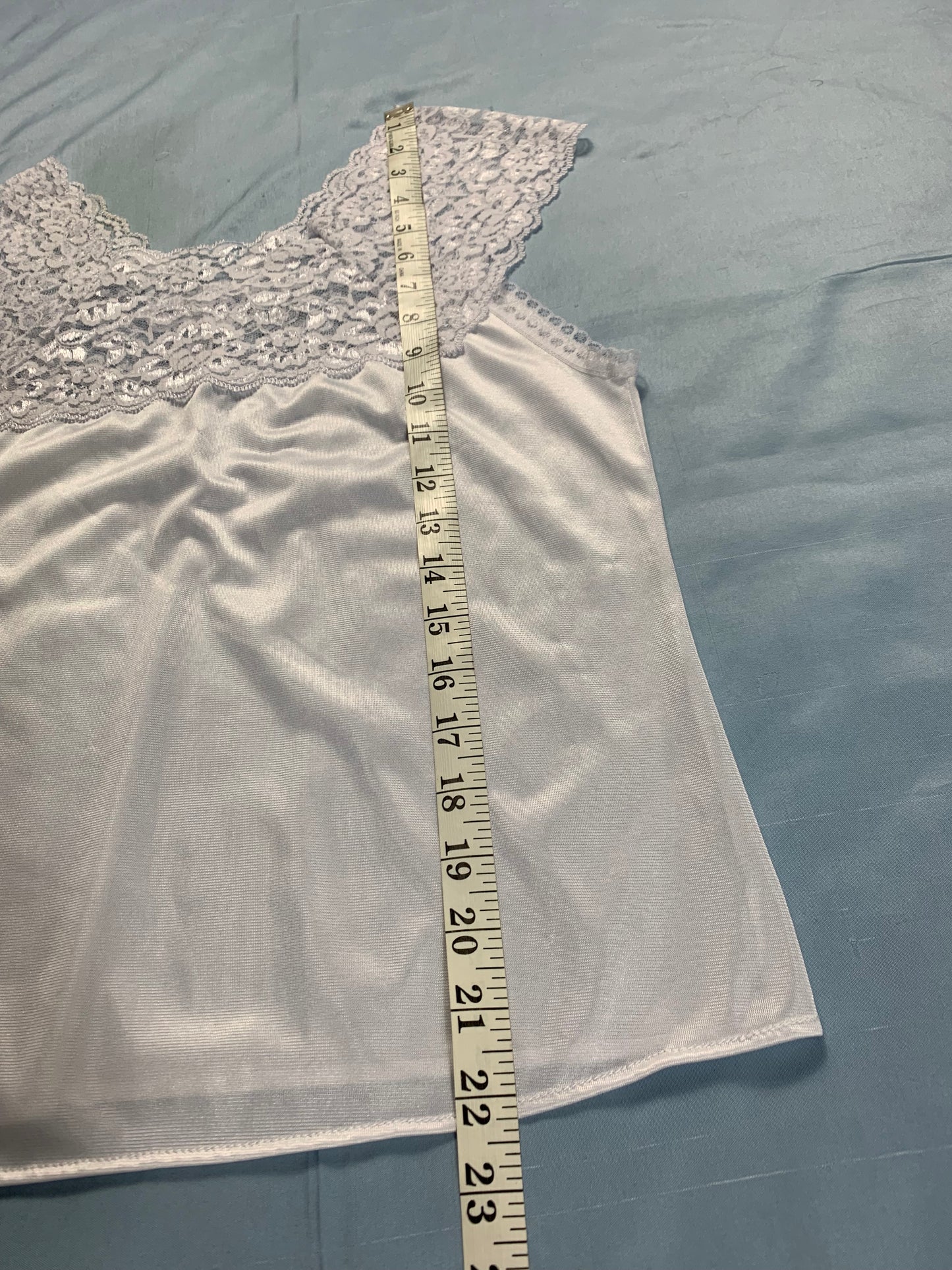 VTG lace trim cami top - size S/M