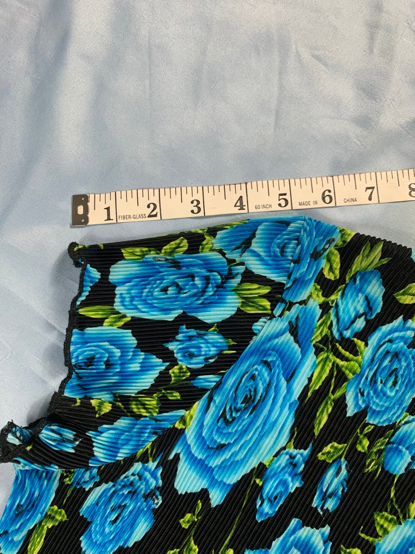 90s Y2K crinkle short sleeve top - size L/XL