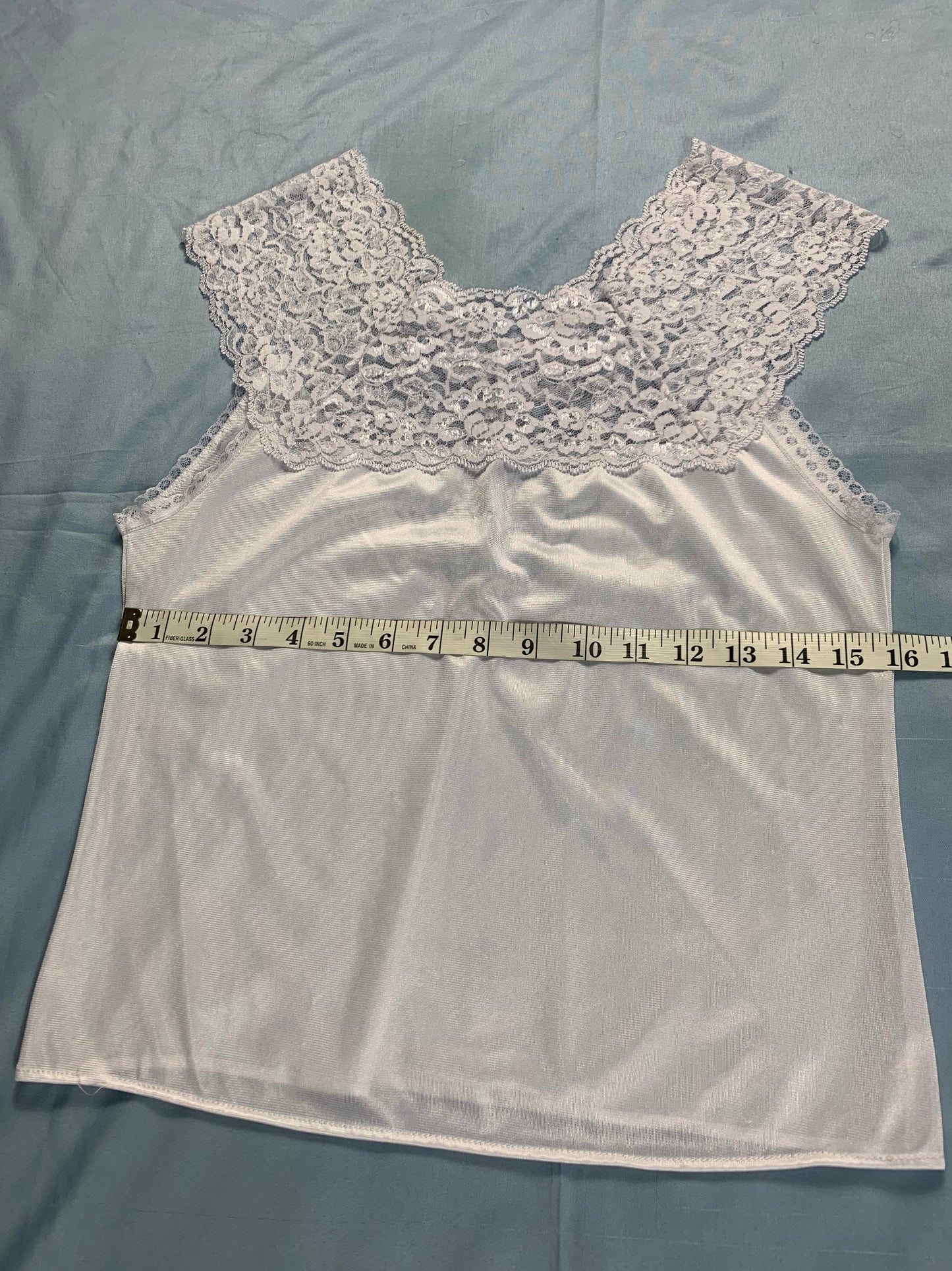 VTG lace trim cami top - size S/M