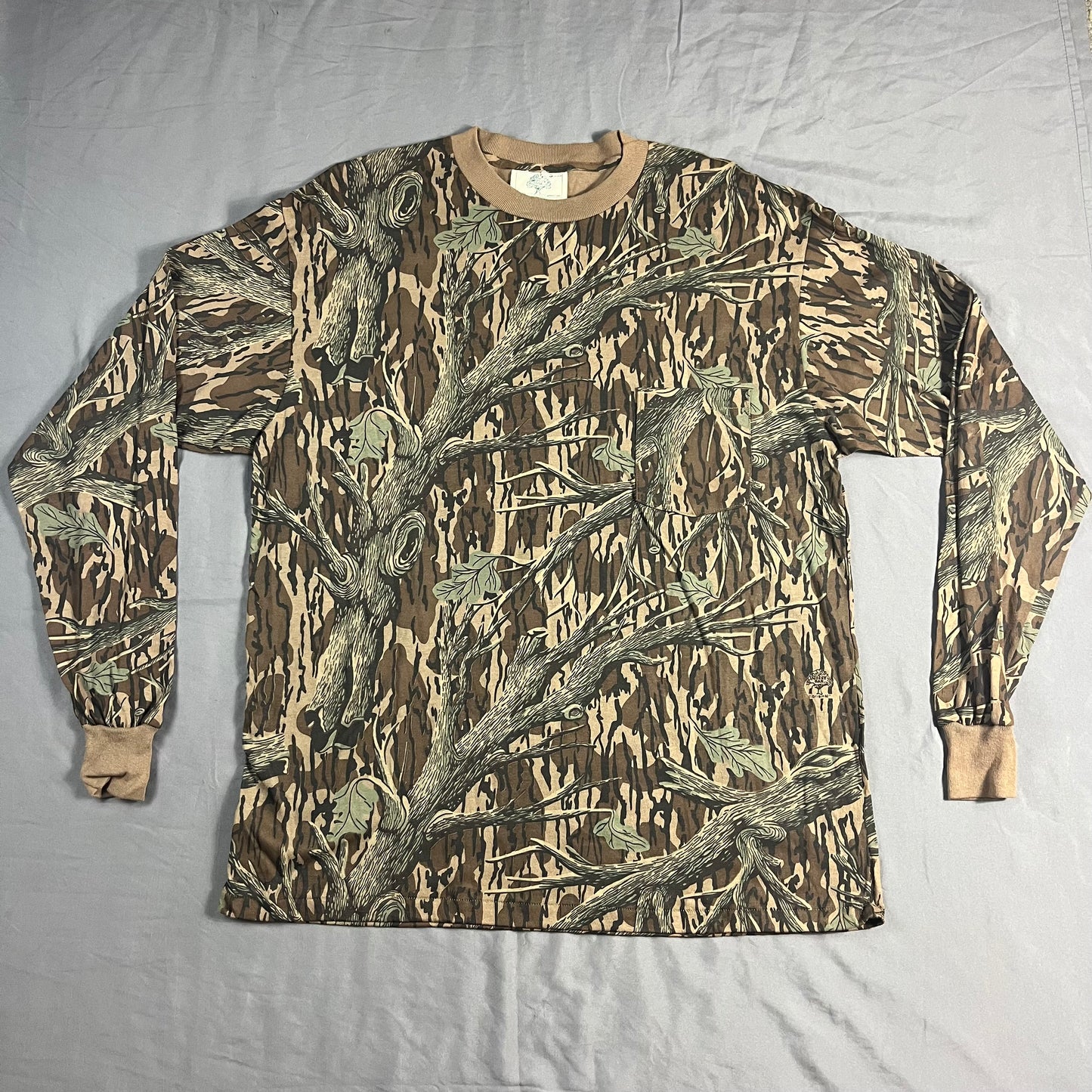 NWOT 70s VTG Mossy Oak camo top - L/XL