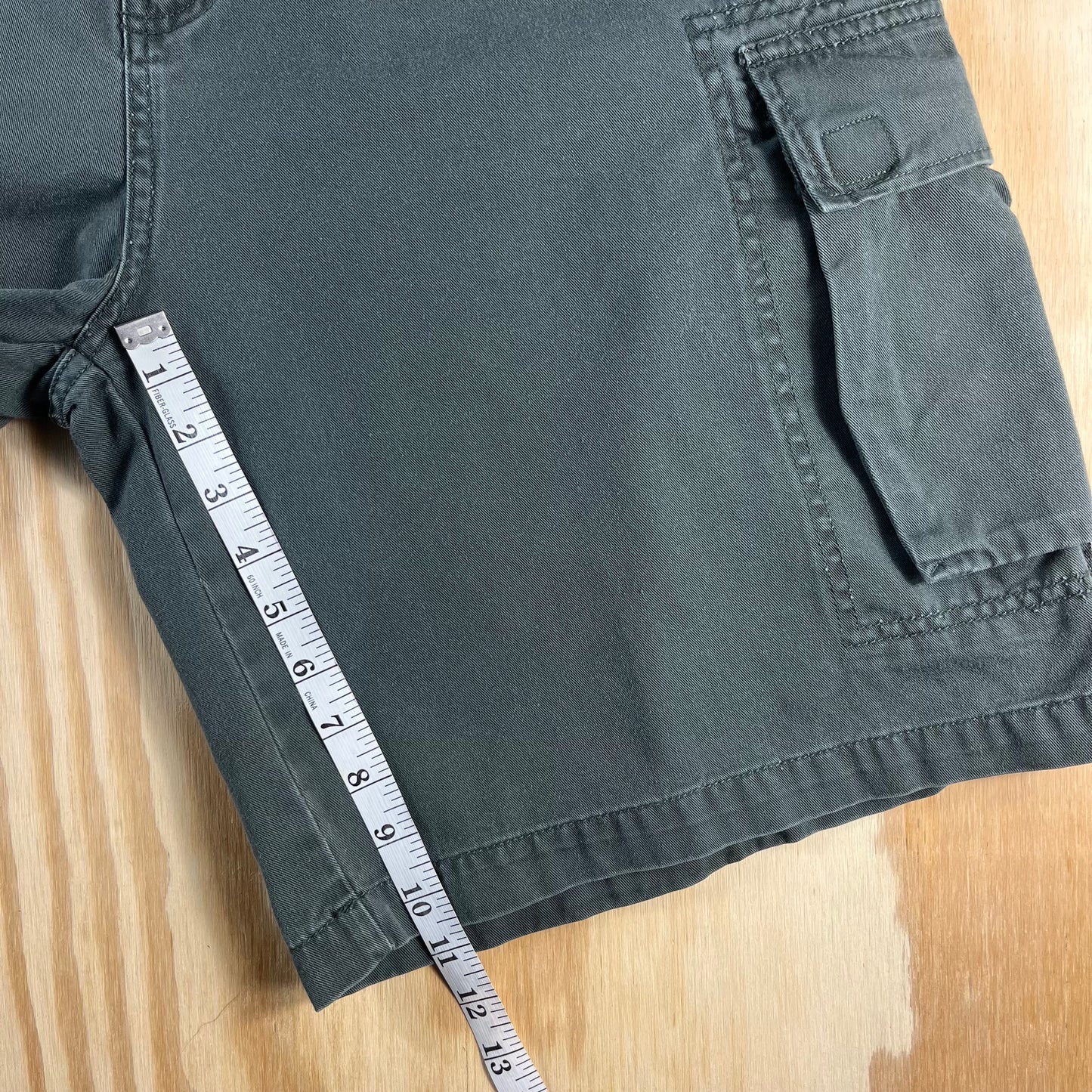 Y2K vintage OTB One Tough Brand heavy cotton cargo shorts - 40 - M40/W2X