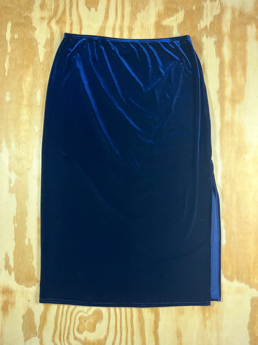 90s VTG blue velvet maxi skirt - L/XL