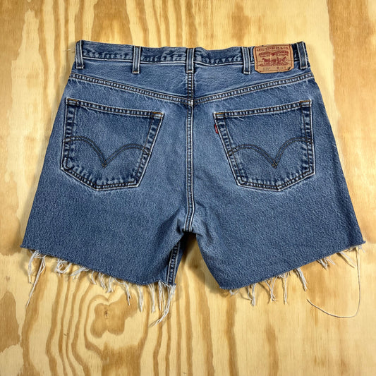 reworked Levi's 505 custom cutoff jorts - 1X/2X