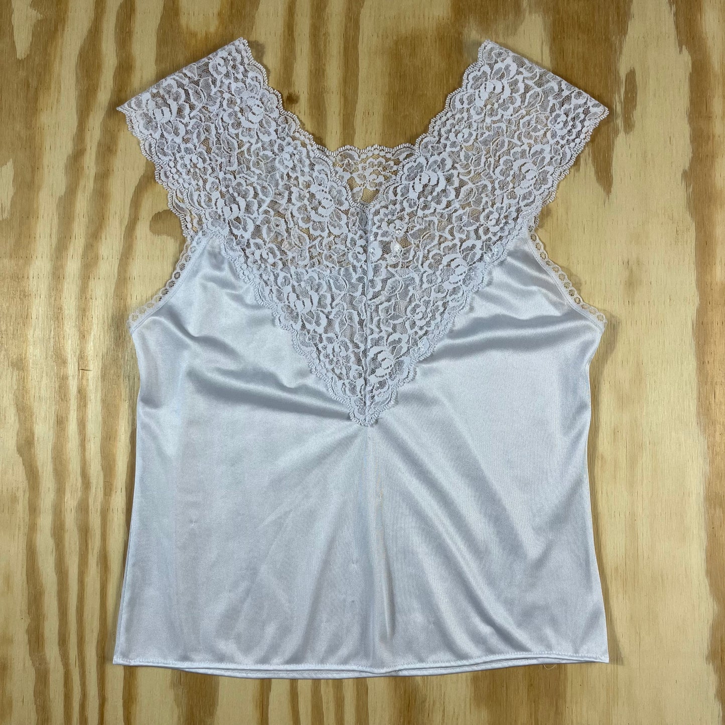 90s VTG lace strap v neck camisole tank - XS/S